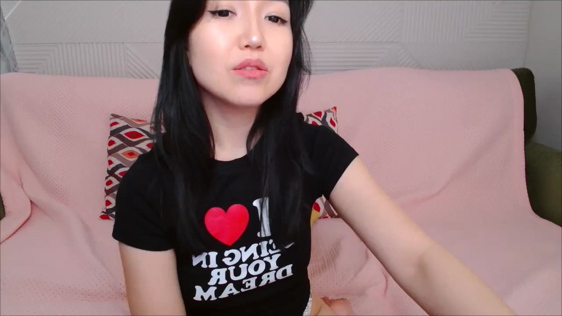 Gallery image thumbnail from JennyLeee's myfreecams stream on, 06/24/2024, 04:06 image 3 of 20