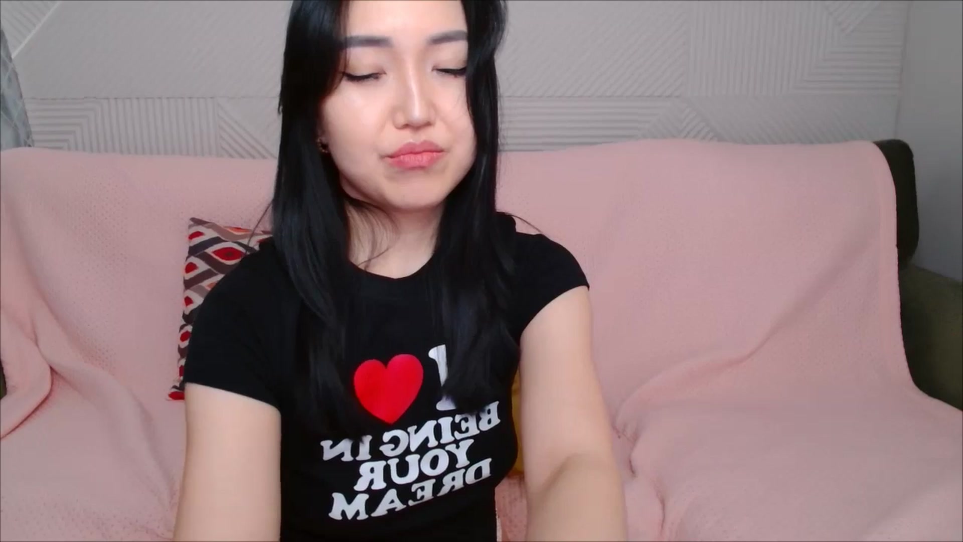 Gallery image thumbnail from JennyLeee's myfreecams stream on, 06/24/2024, 04:06 image 13 of 20