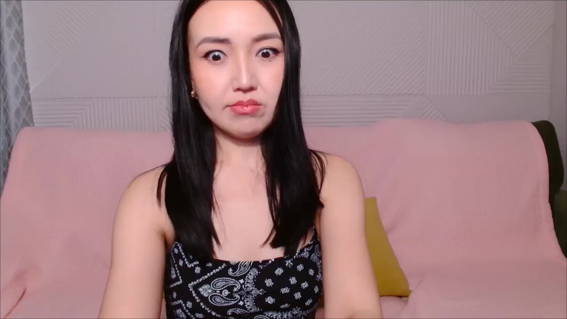 Gallery image thumbnail from JennyLeee's myfreecams stream on, 06/29/2024, 01:32 image 16 of 20