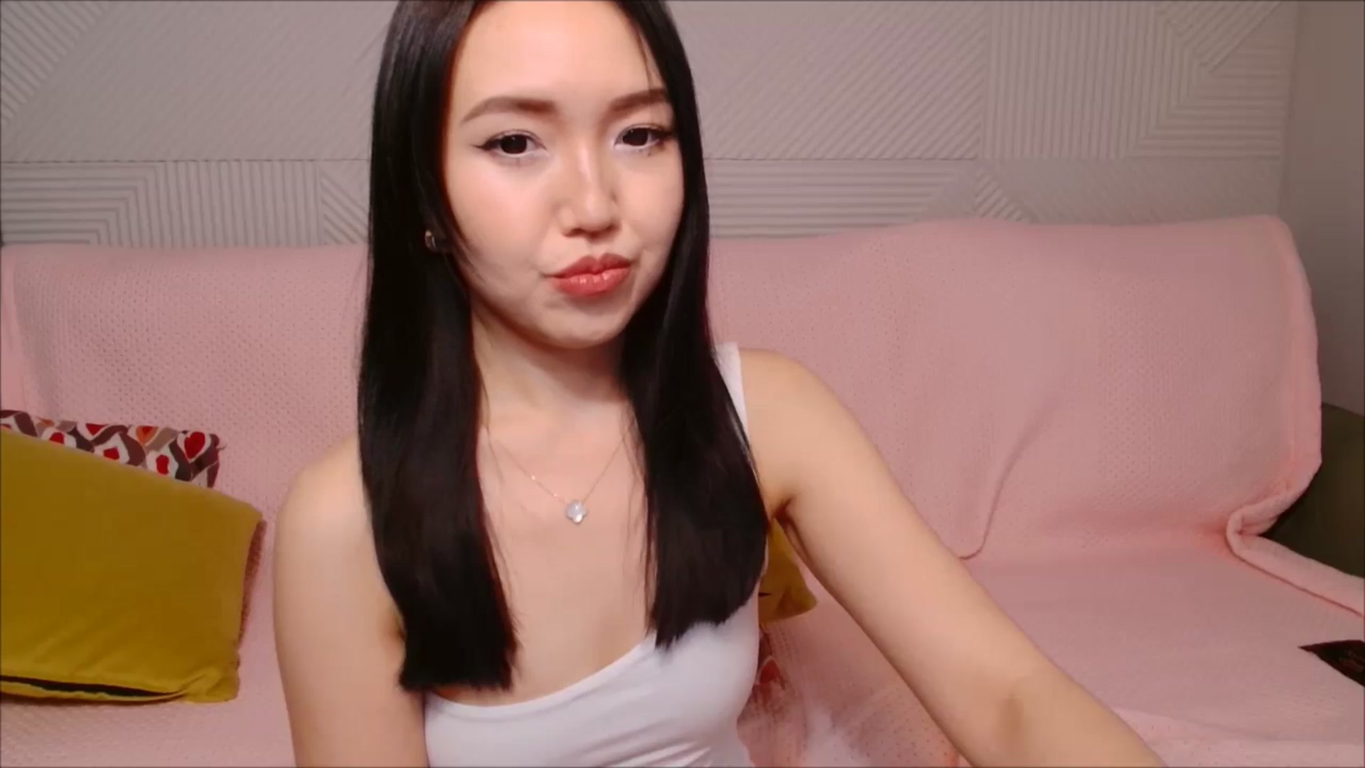 Gallery image thumbnail from JennyLeee's myfreecams stream on, 07/14/2024, 08:44 image 5 of 20