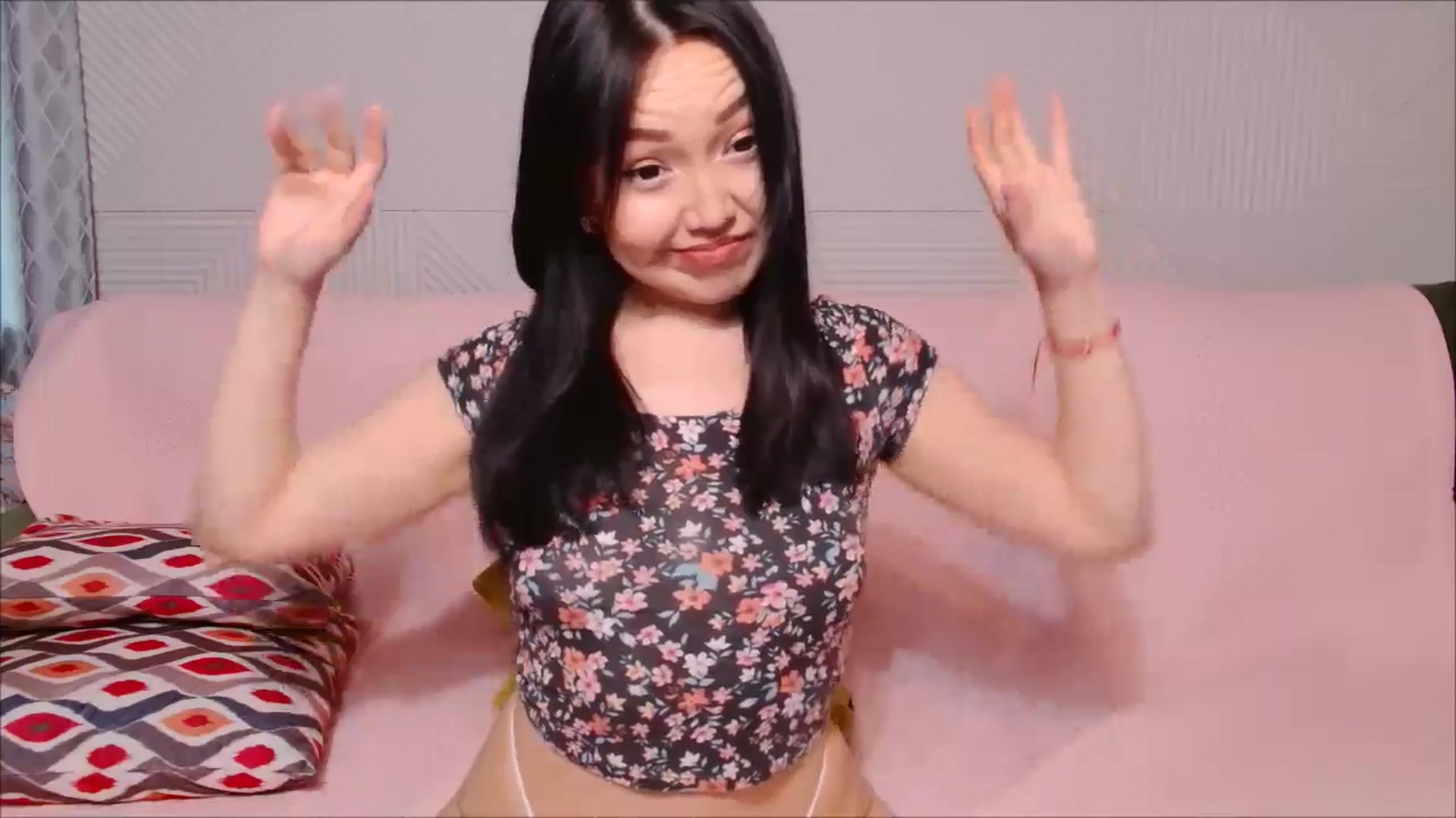 Gallery image thumbnail from JennyLeee's myfreecams stream on, 07/20/2024, 01:14 image 13 of 20