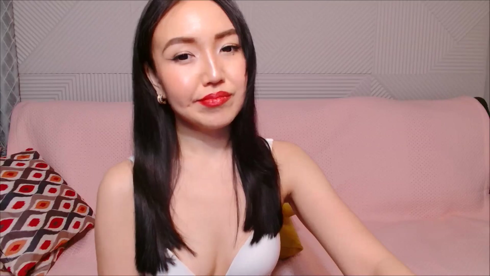 Gallery image thumbnail from JennyLeee's myfreecams stream on, 07/25/2024, 13:26 image 9 of 20