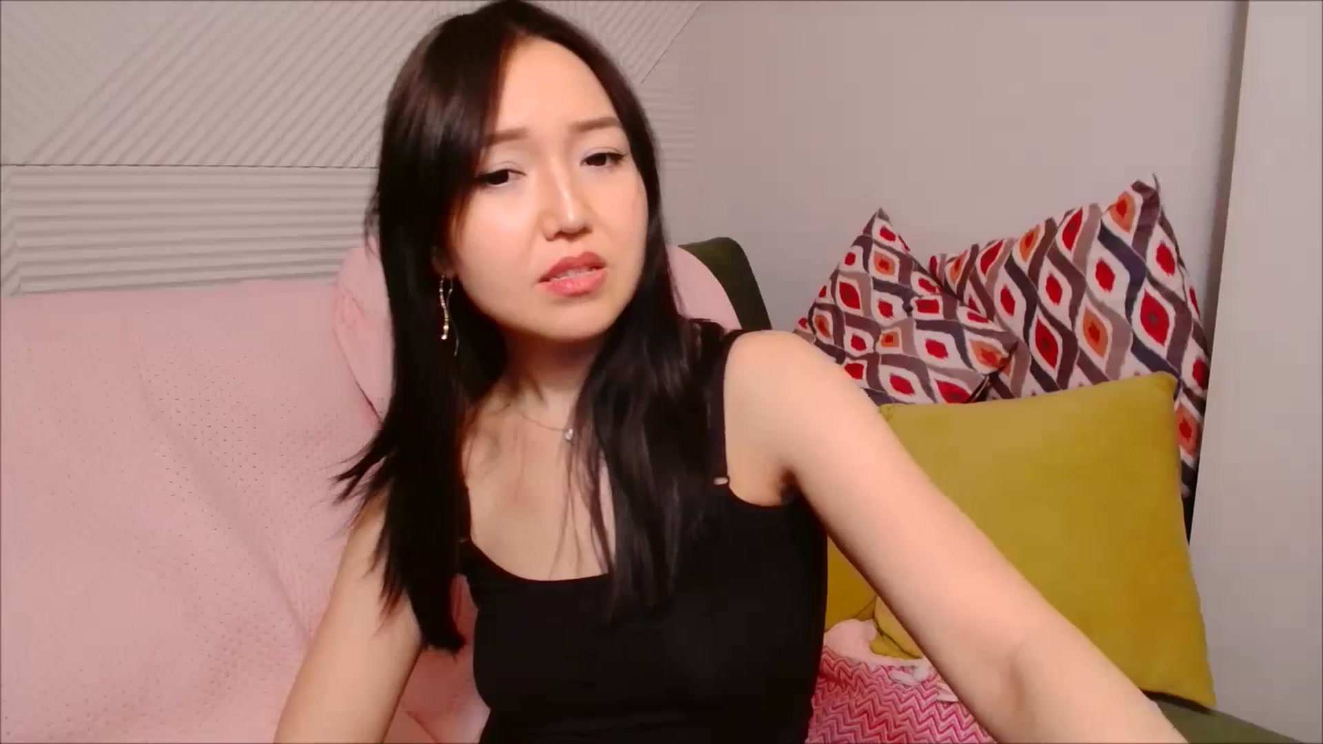 Gallery image thumbnail from JennyLeee's myfreecams stream on, 08/18/2024, 09:31 image 14 of 20