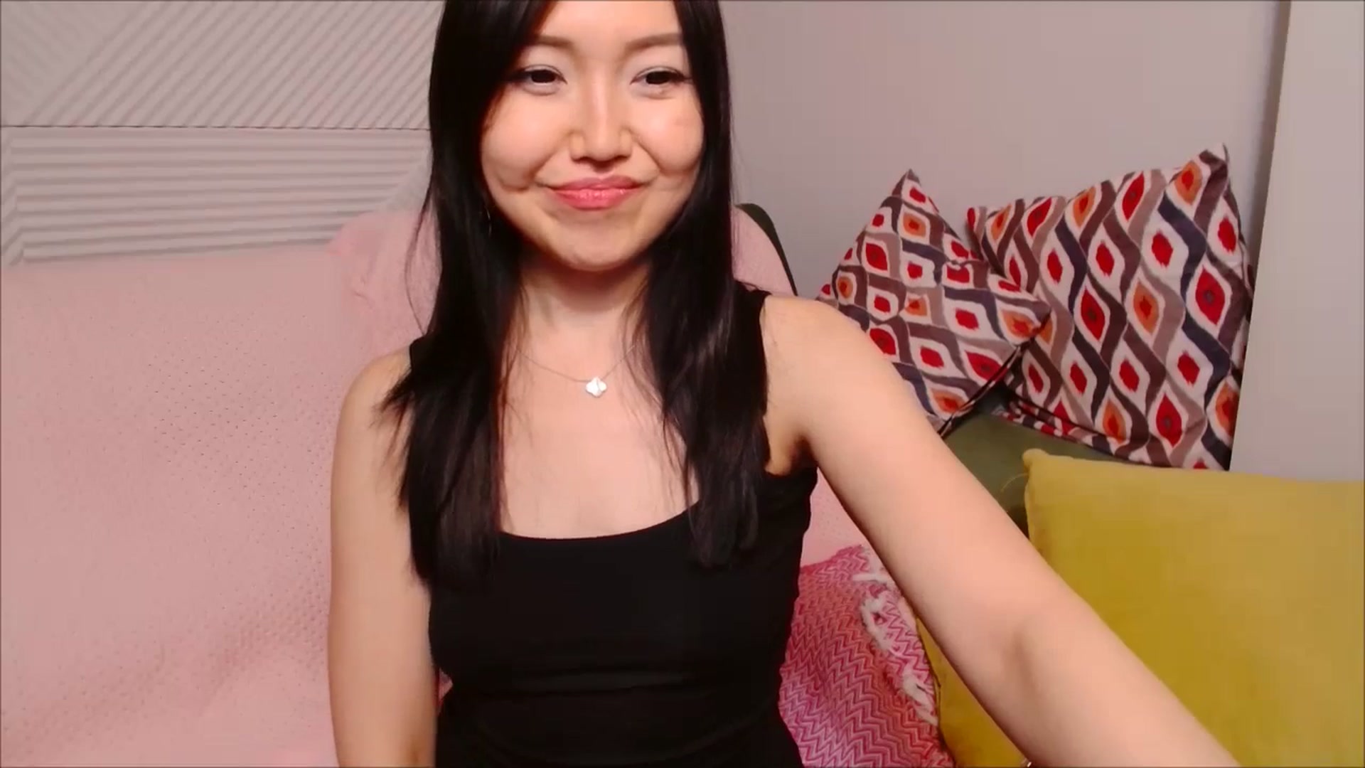 Gallery image thumbnail from JennyLeee's myfreecams stream on, 08/18/2024, 10:12 image 12 of 20