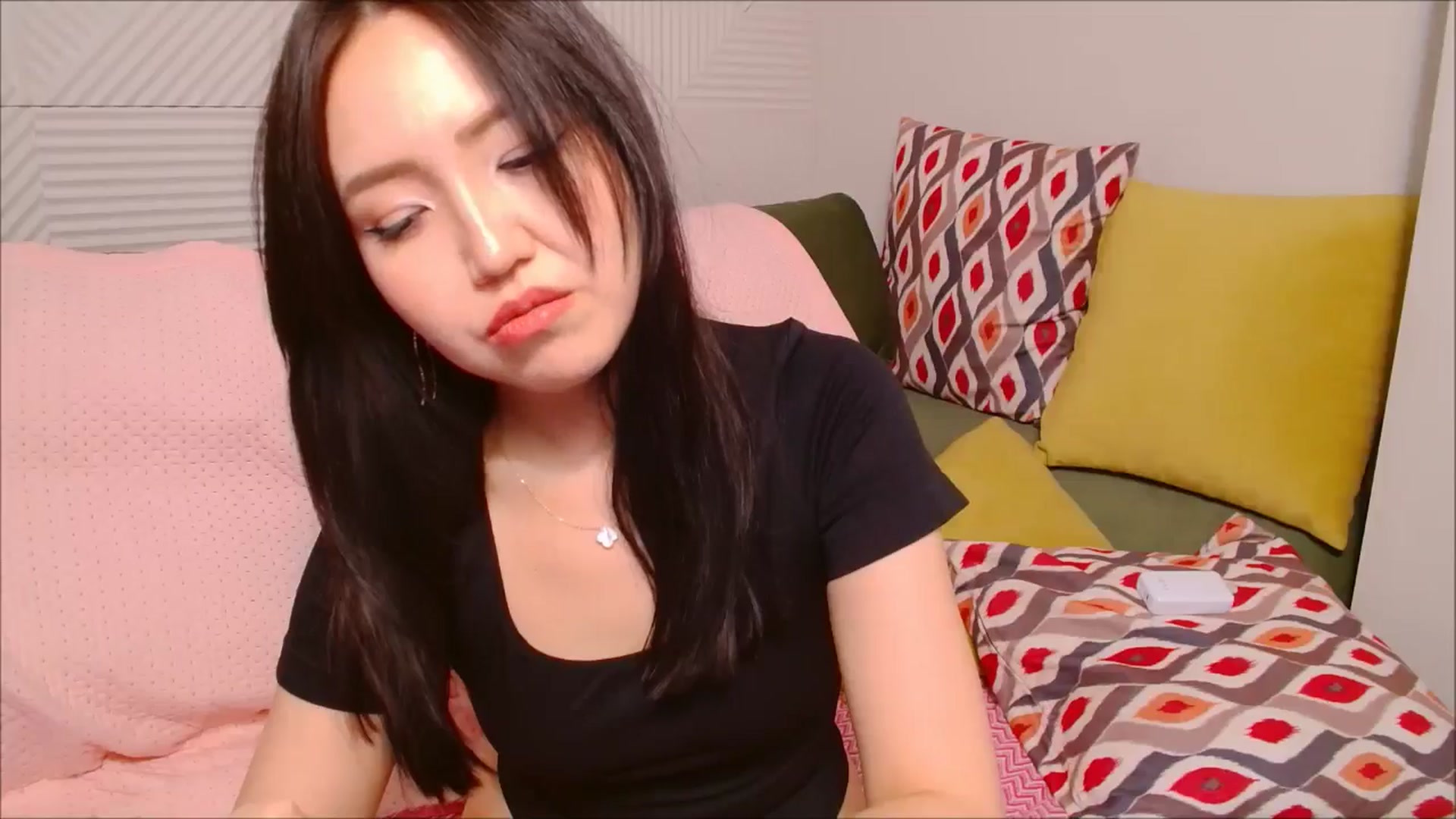 Gallery image thumbnail from JennyLeee's myfreecams stream on, 08/20/2024, 07:46 image 9 of 20