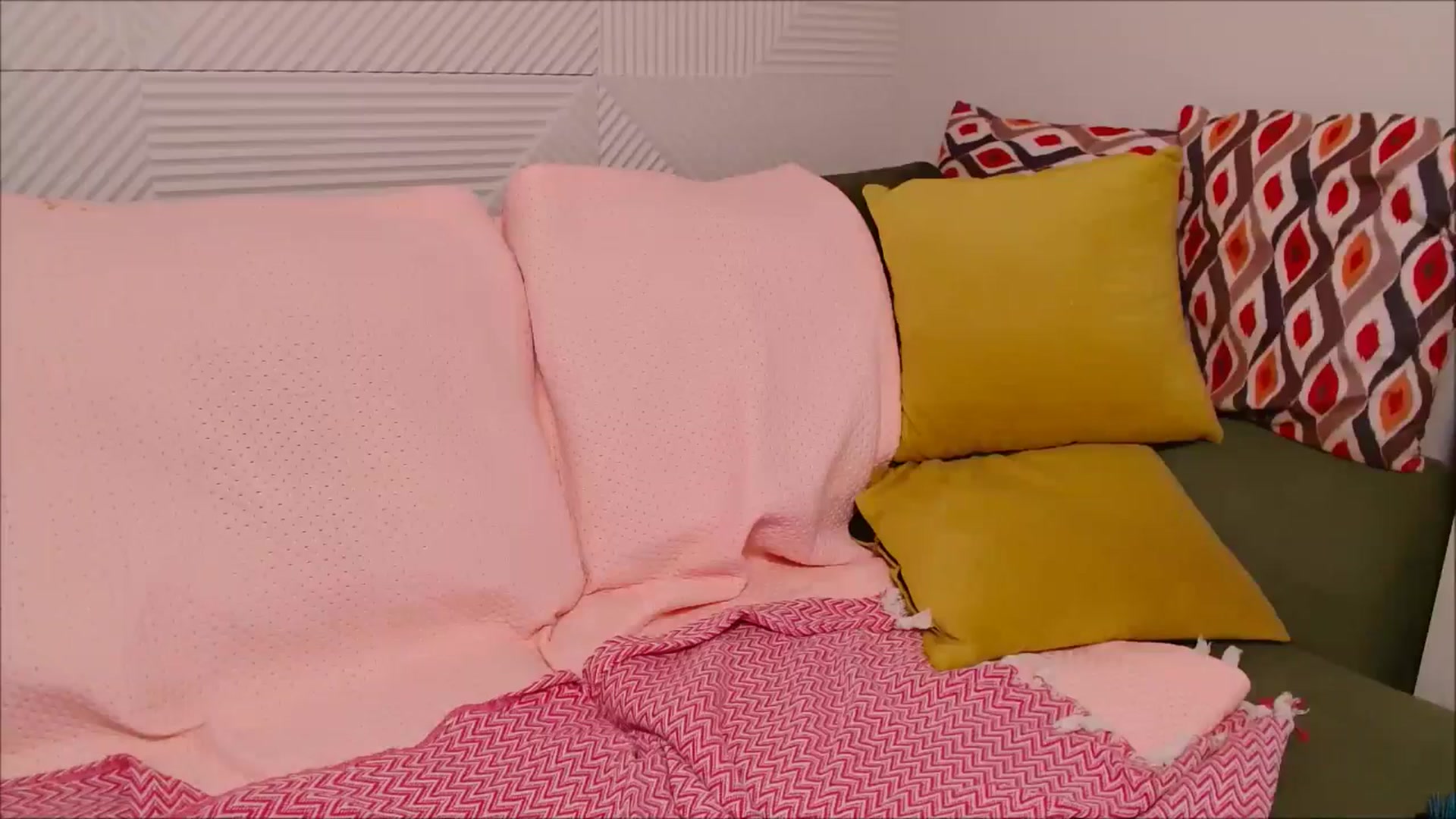Gallery image thumbnail from JennyLeee's myfreecams stream on, 08/25/2024, 08:39 image 4 of 20