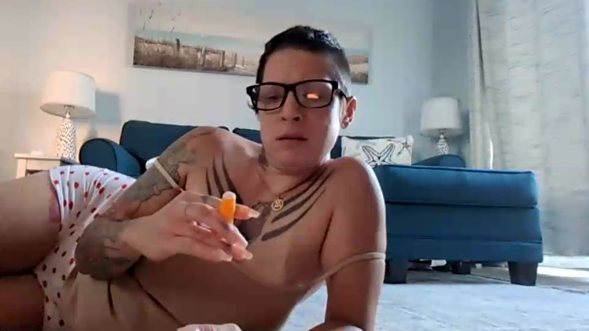 Gallery image thumbnail from JennyShore72's myfreecams stream on, 08/23/2026, 23:04 image 4 of 20