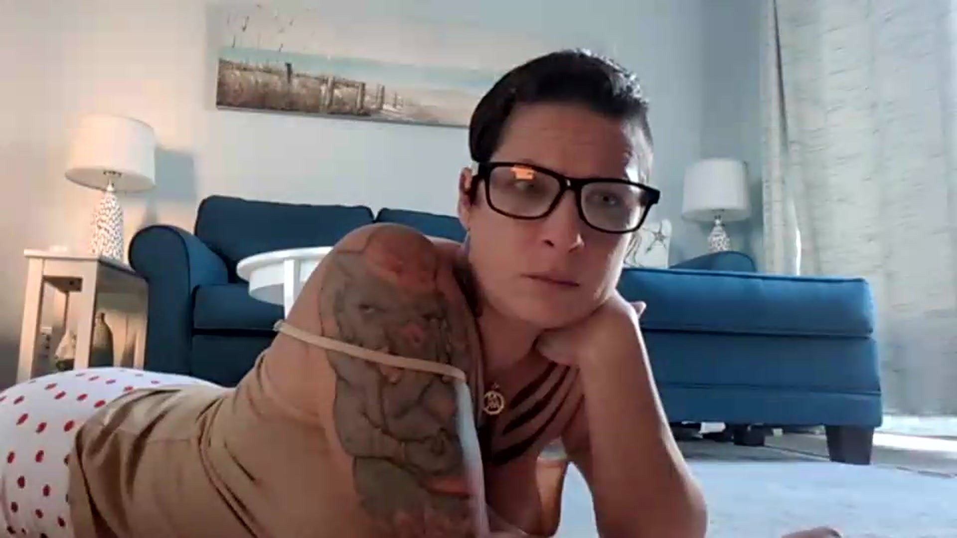 Gallery image thumbnail from JennyShore72's myfreecams stream on, 08/23/2026, 23:04 image 2 of 20