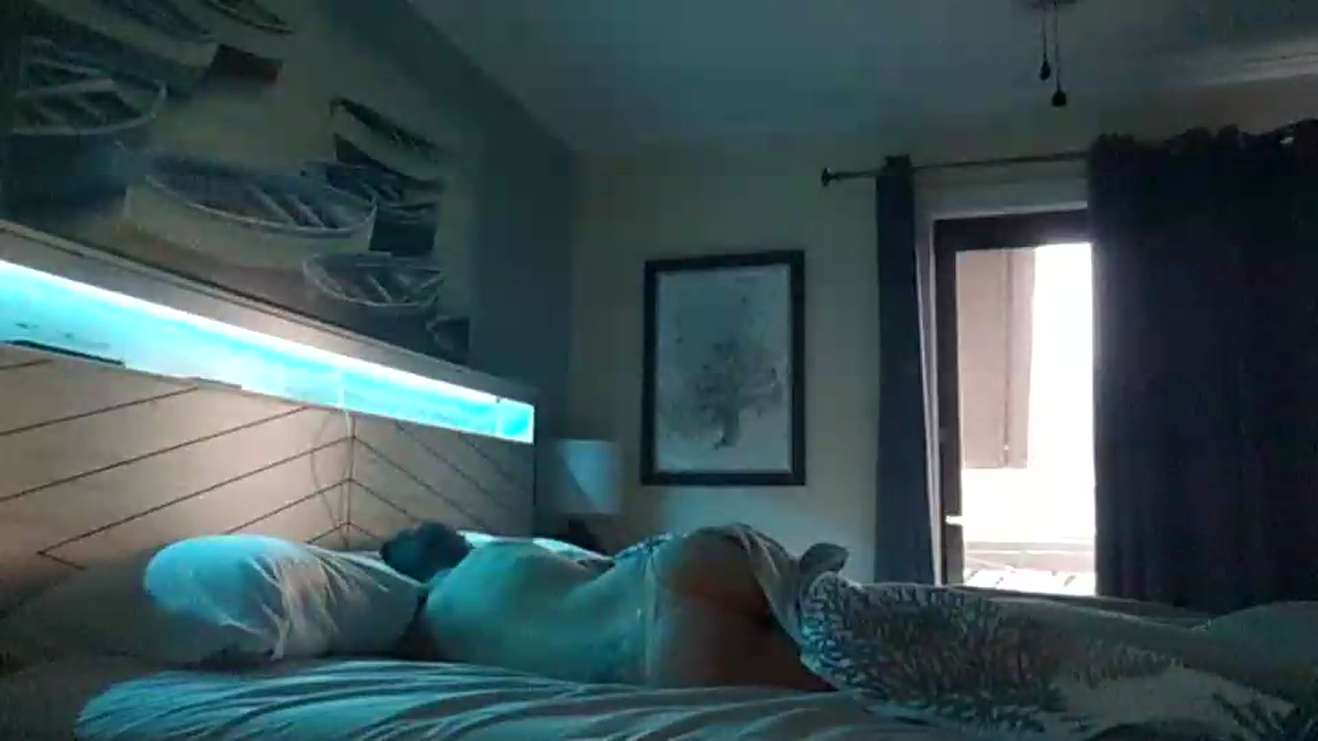 Gallery image thumbnail from JennyShore72's myfreecams stream on, 08/30/2026, 11:31 image 17 of 20
