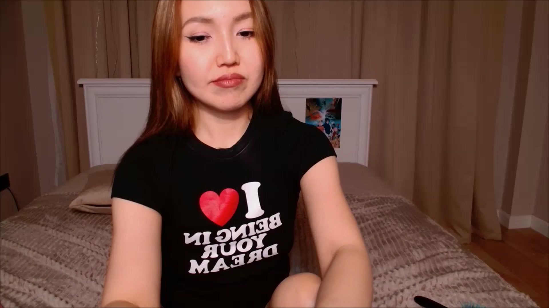 Gallery image thumbnail from JennyVibe's myfreecams stream on, 12/31/2024, 10:50 image 11 of 20