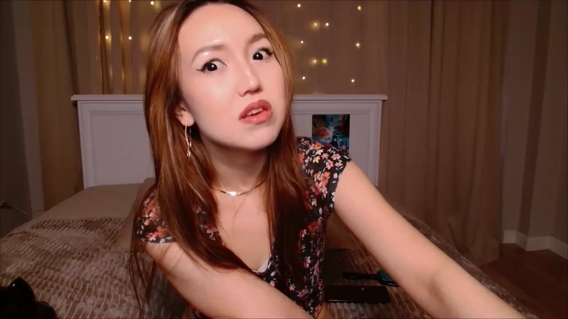Gallery image thumbnail from JennyVibe's myfreecams stream on, 01/02/2025, 08:14 image 7 of 20