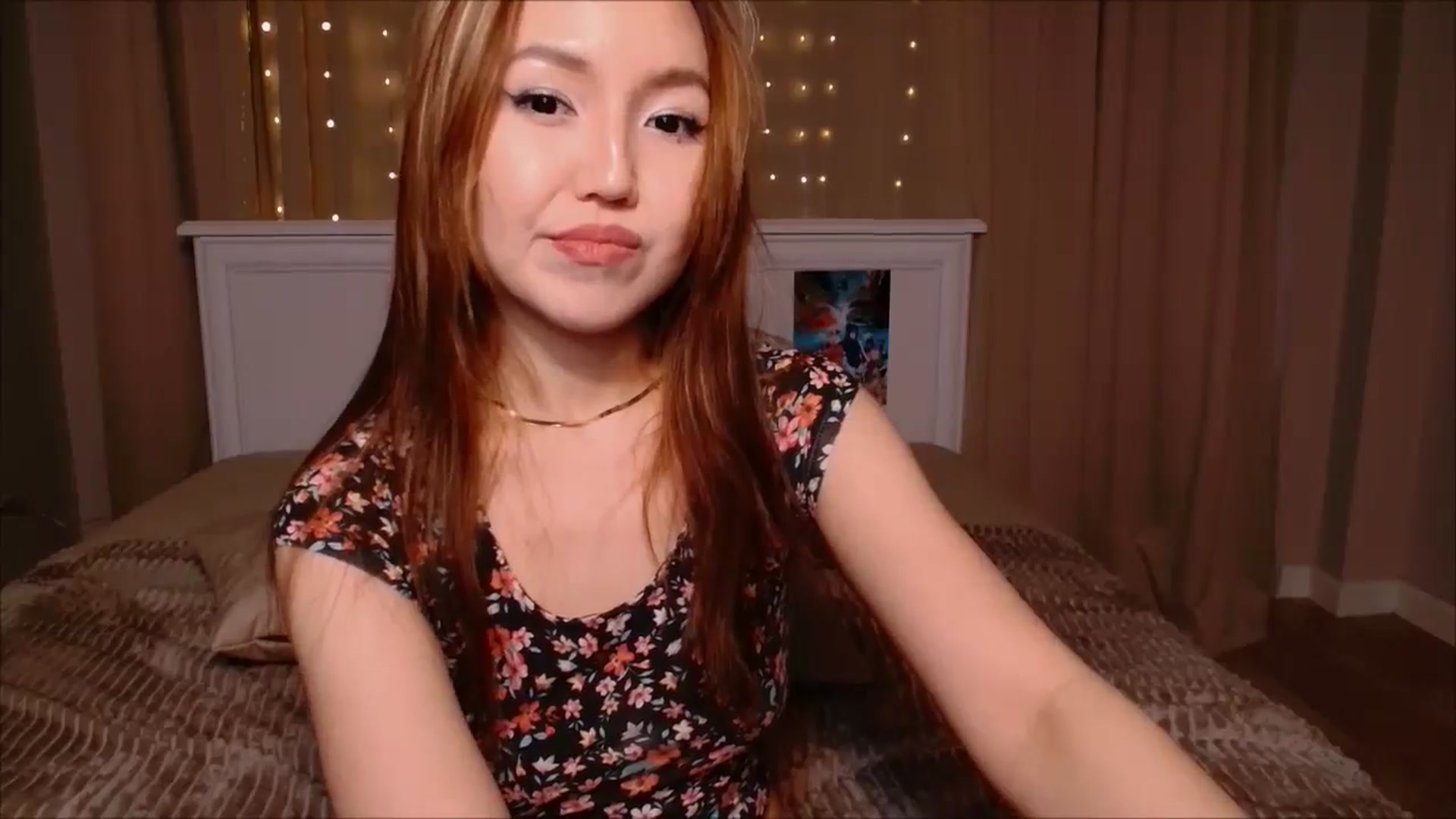 Gallery image thumbnail from JennyVibe's myfreecams stream on, 01/02/2025, 10:25 image 4 of 20