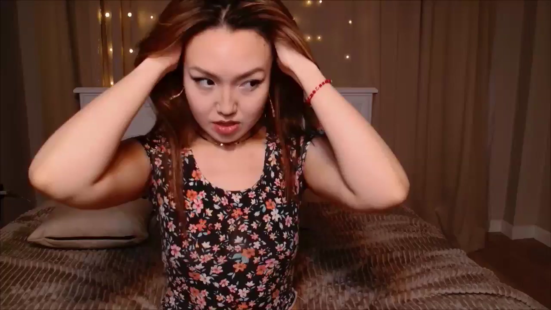 Gallery image thumbnail from JennyVibe's myfreecams stream on, 01/02/2025, 11:25 image 17 of 20