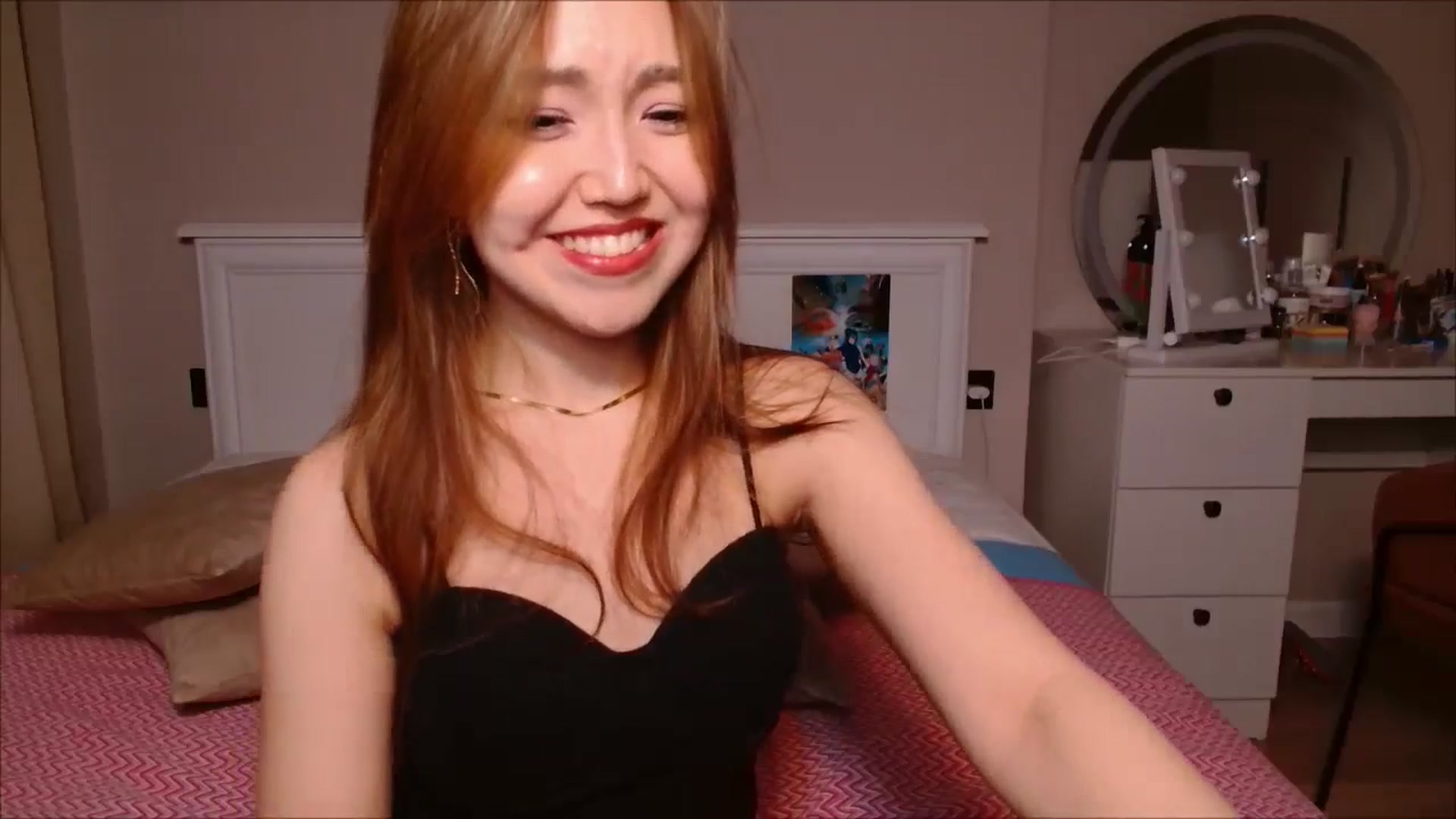 Gallery image thumbnail from JennyVibe's myfreecams stream on, 01/12/2025, 10:05 image 20 of 20