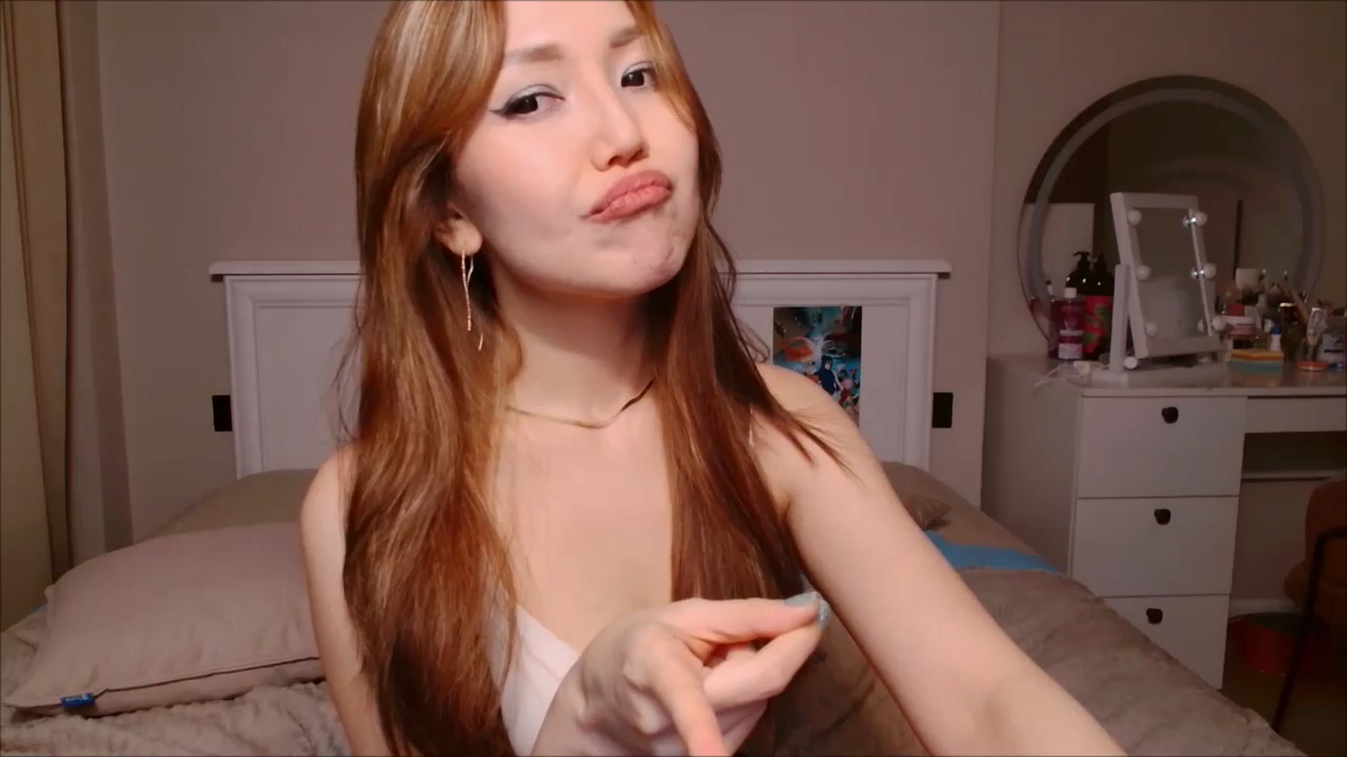 Gallery image thumbnail from JennyVibe's myfreecams stream on, 01/20/2025, 10:10 image 2 of 20