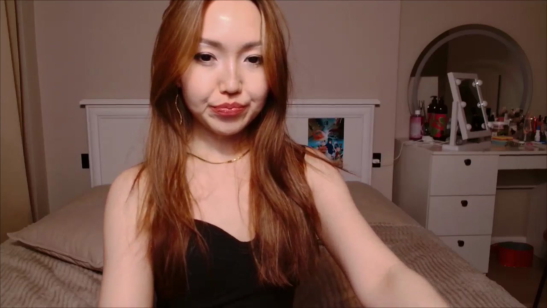 Gallery image thumbnail from JennyVibe's myfreecams stream on, 01/24/2025, 08:38 image 12 of 20