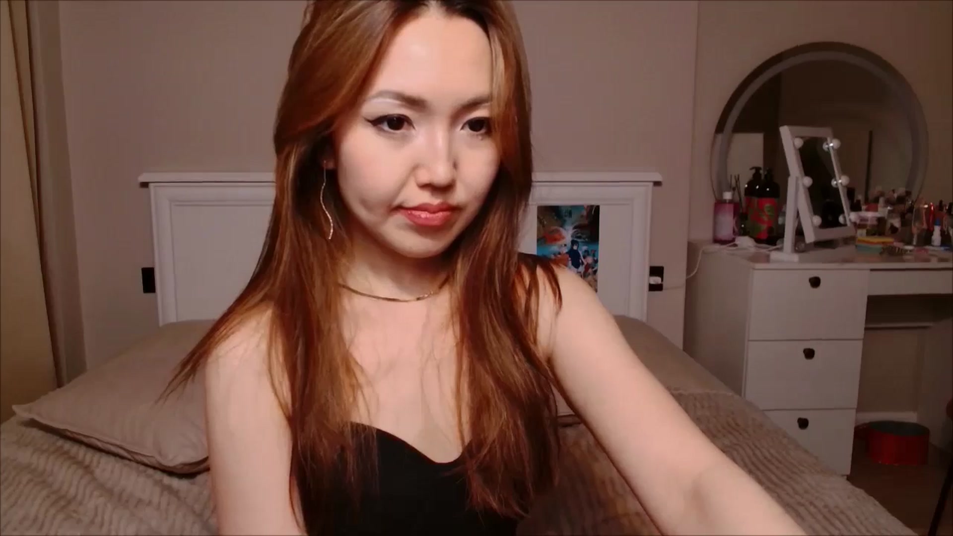 Gallery image thumbnail from JennyVibe's myfreecams stream on, 01/24/2025, 08:38 image 15 of 20