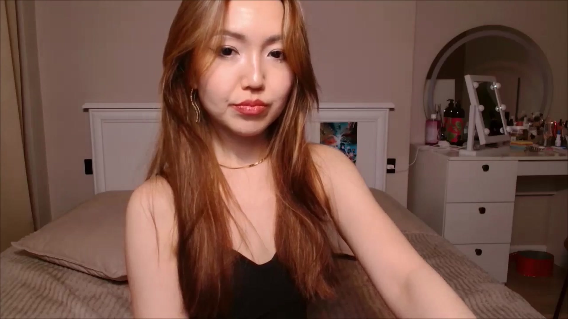 Gallery image thumbnail from JennyVibe's myfreecams stream on, 01/24/2025, 08:38 image 2 of 20