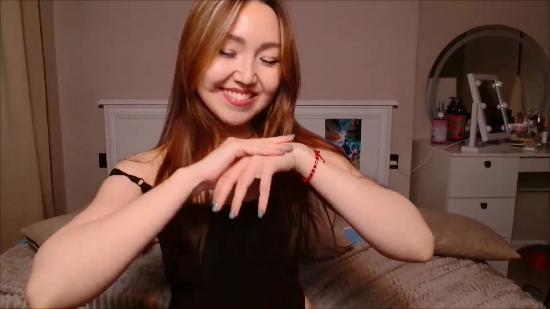 Gallery image thumbnail from JennyVibe's myfreecams stream on, 01/26/2025, 10:10 image 5 of 20