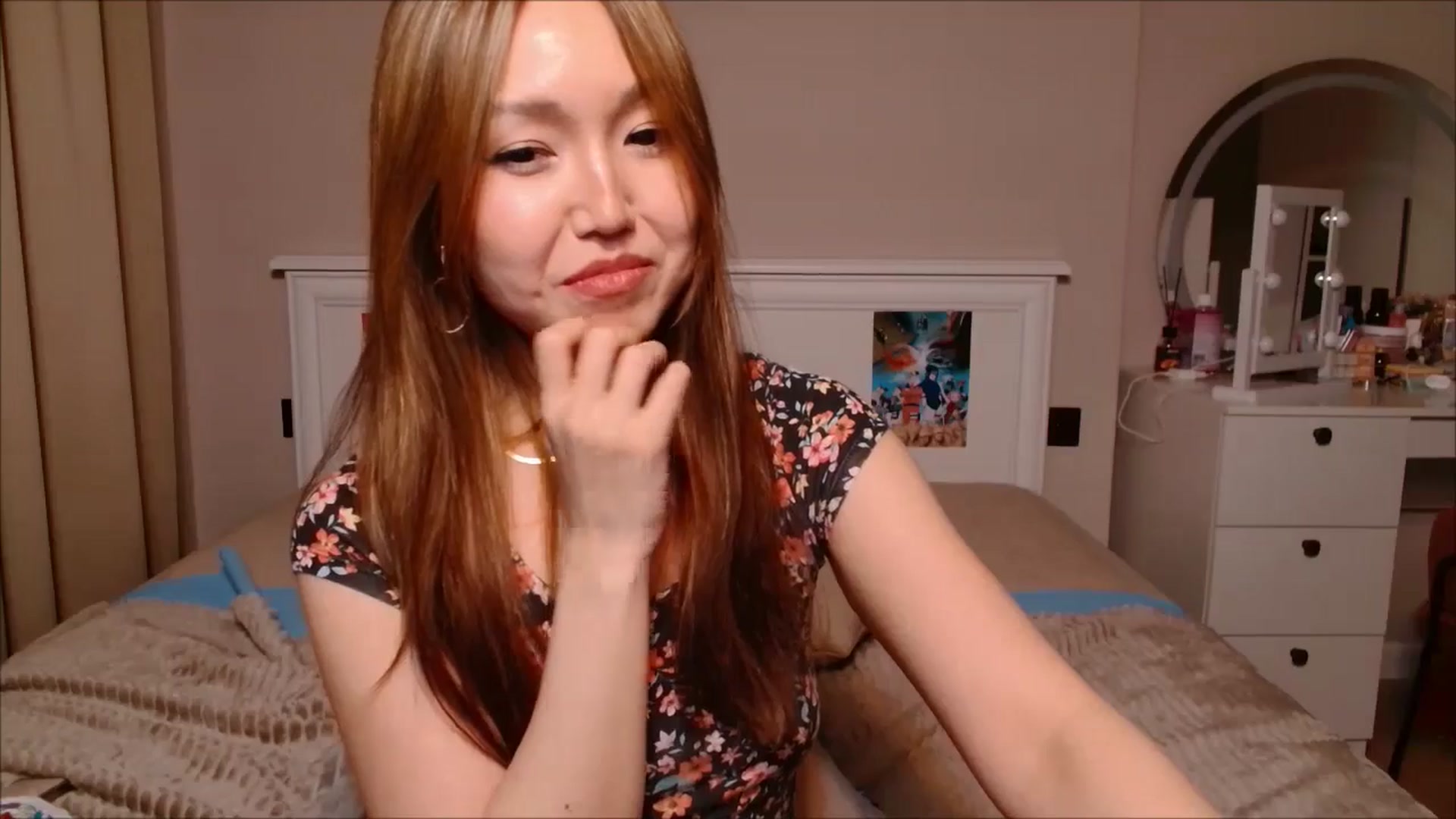 Gallery image thumbnail from JennyVibe's myfreecams stream on, 02/03/2025, 07:55 image 14 of 20