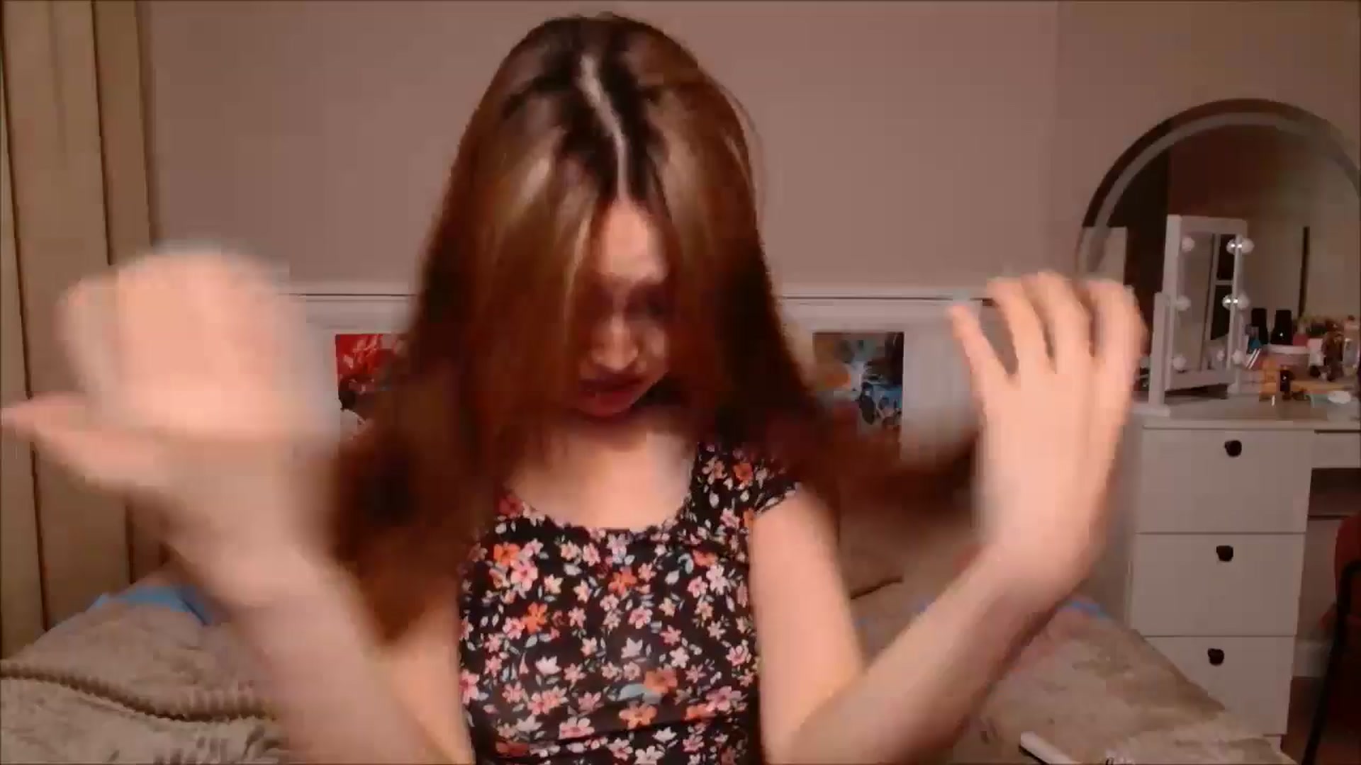 Gallery image thumbnail from JennyVibe's myfreecams stream on, 02/03/2025, 09:04 image 1 of 20
