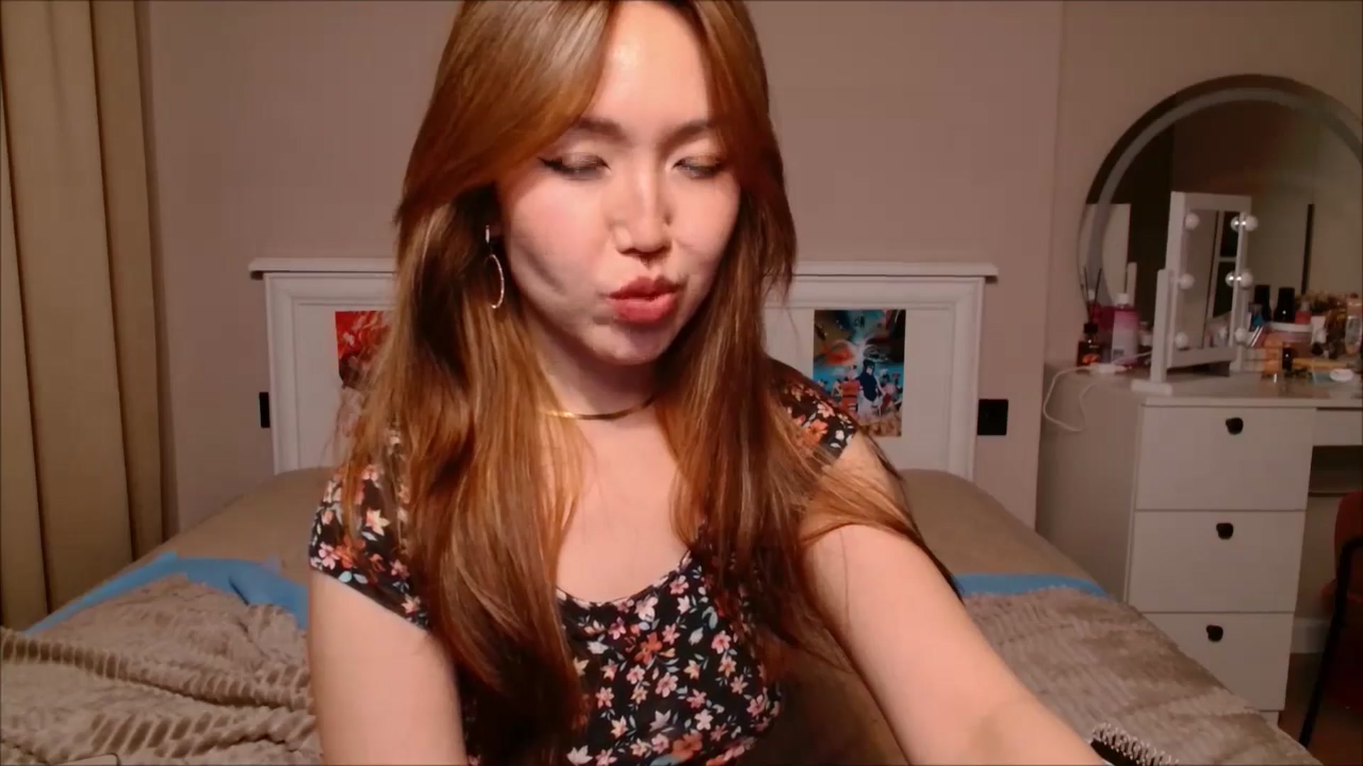 Gallery image thumbnail from JennyVibe's myfreecams stream on, 02/03/2025, 09:04 image 16 of 20