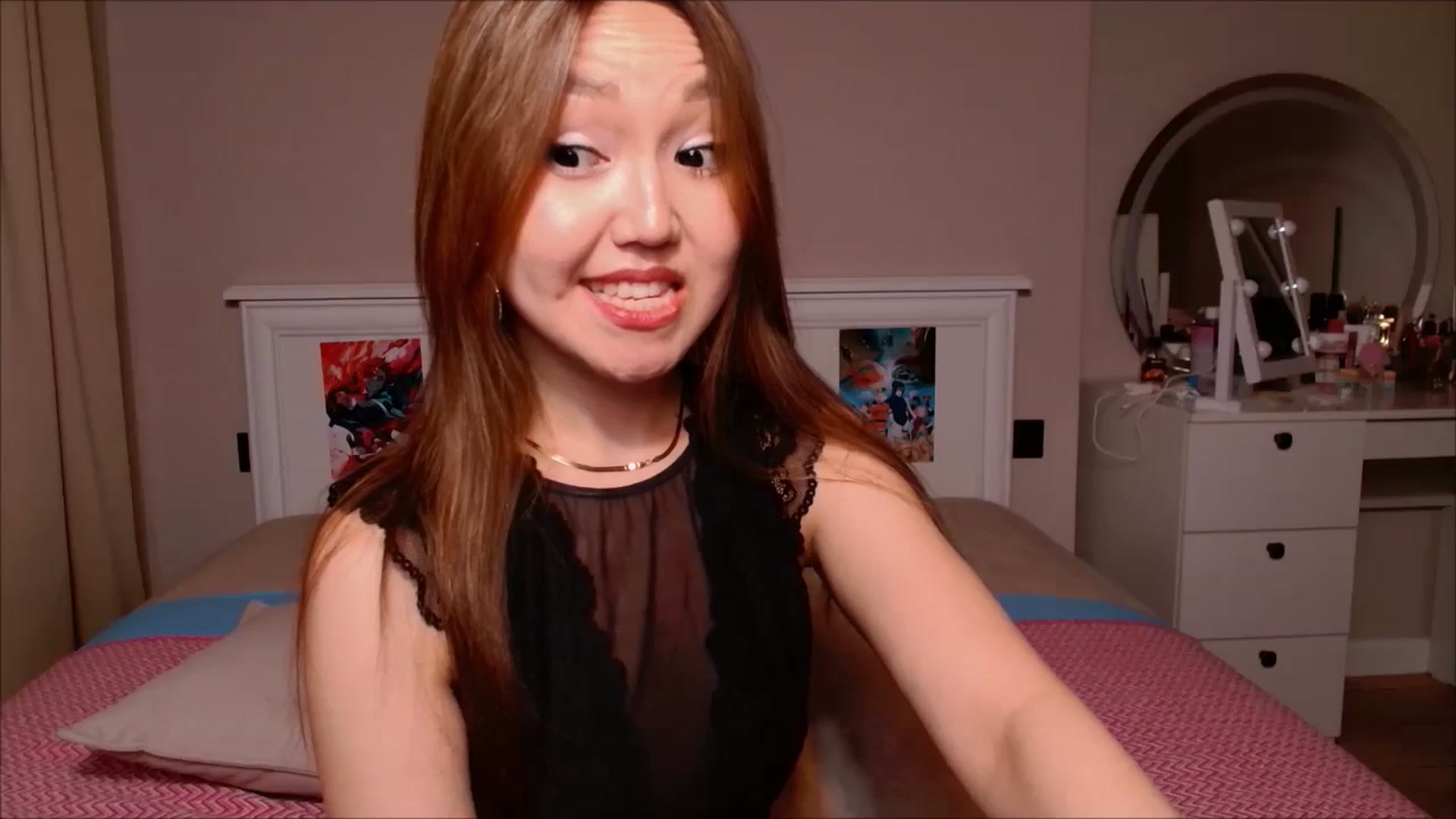 Gallery image thumbnail from JennyVibe's myfreecams stream on, 02/07/2025, 08:20 image 9 of 20