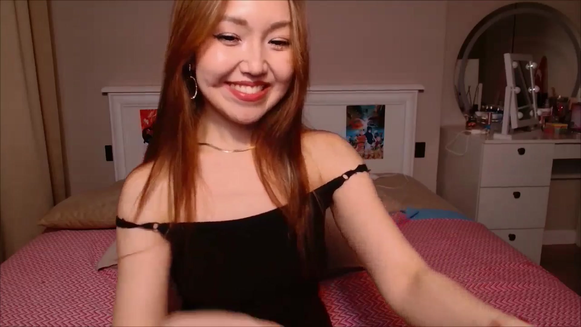Gallery image thumbnail from JennyVibe's myfreecams stream on, 02/11/2025, 08:59 image 14 of 20