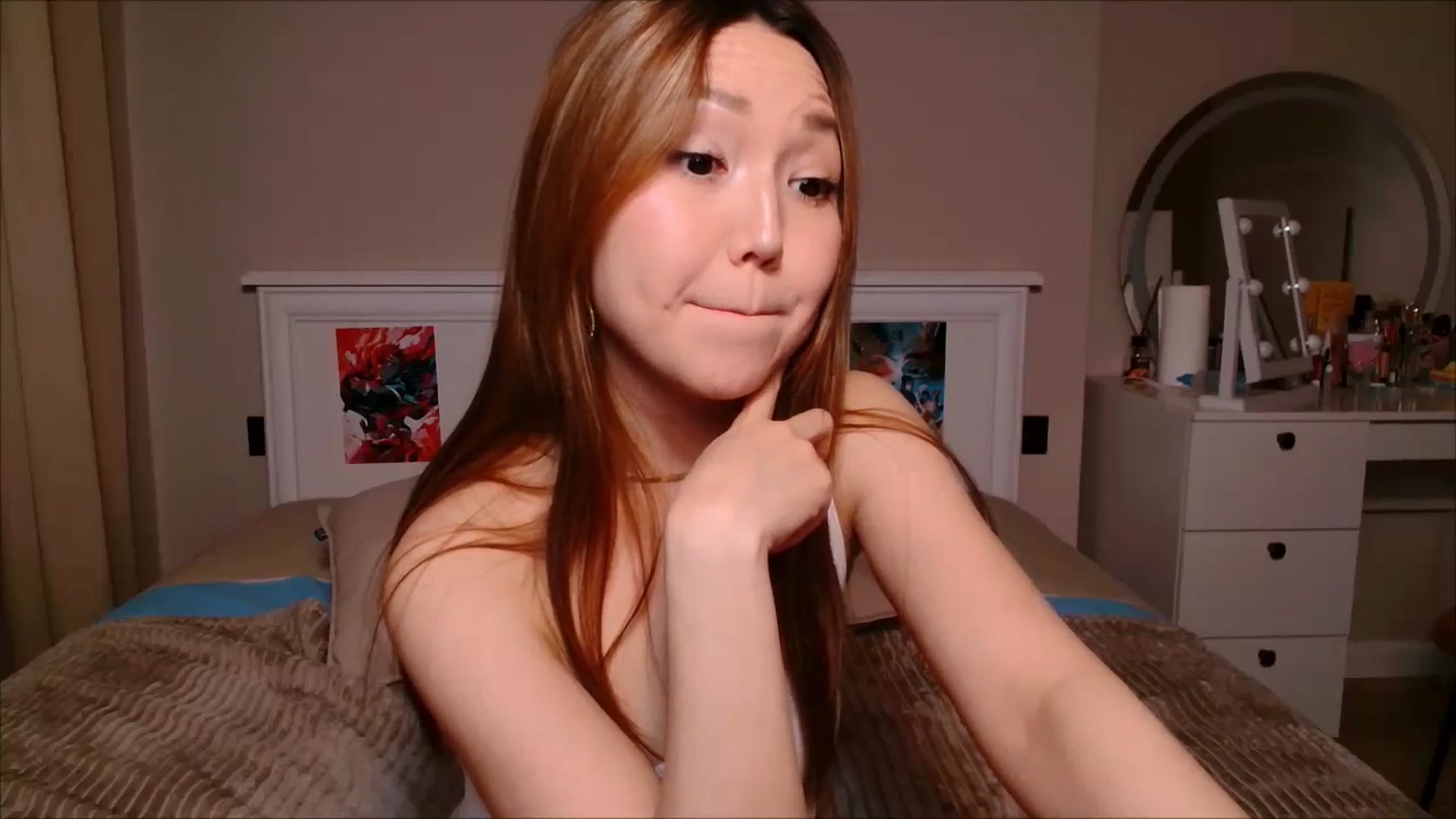 Gallery image thumbnail from JennyVibe's myfreecams stream on, 02/24/2025, 07:52 image 11 of 20