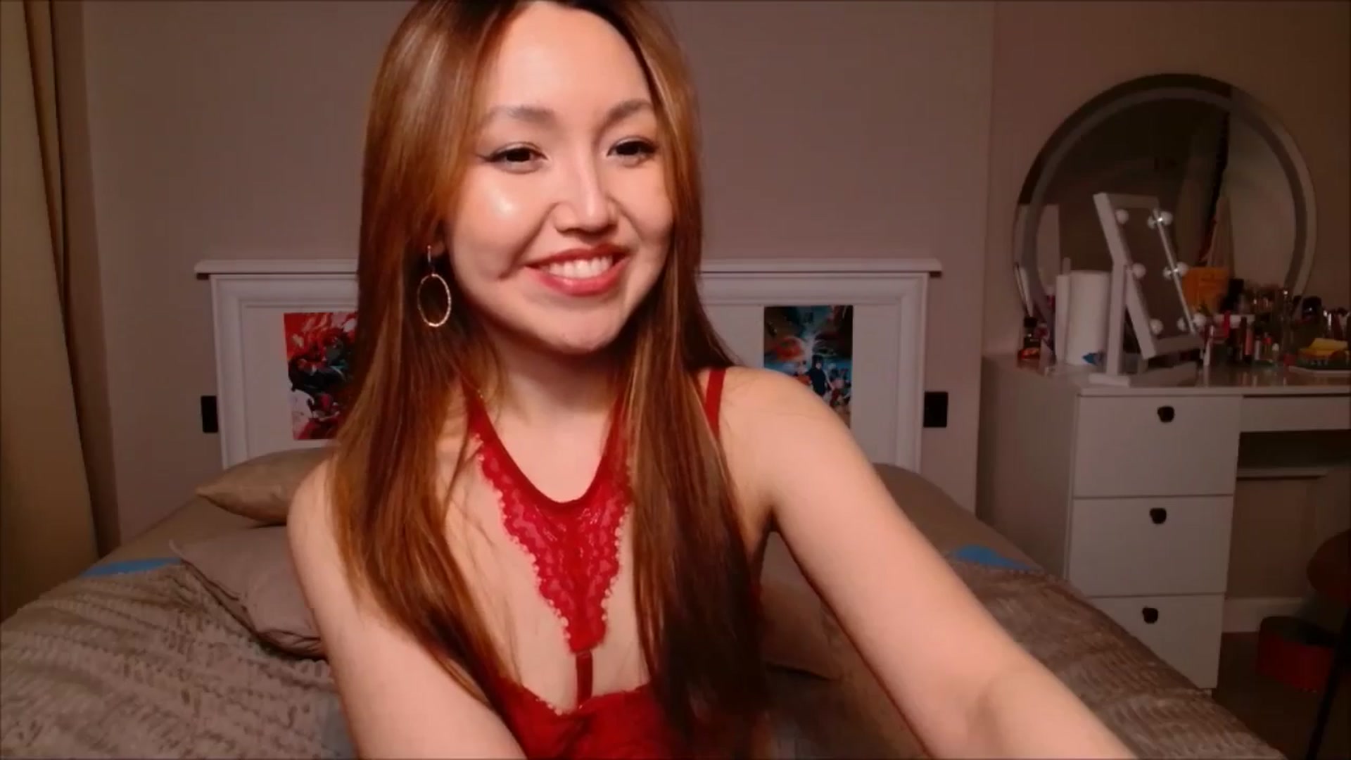 Gallery image thumbnail from JennyVibe's myfreecams stream on, 02/26/2025, 10:13 image 19 of 20