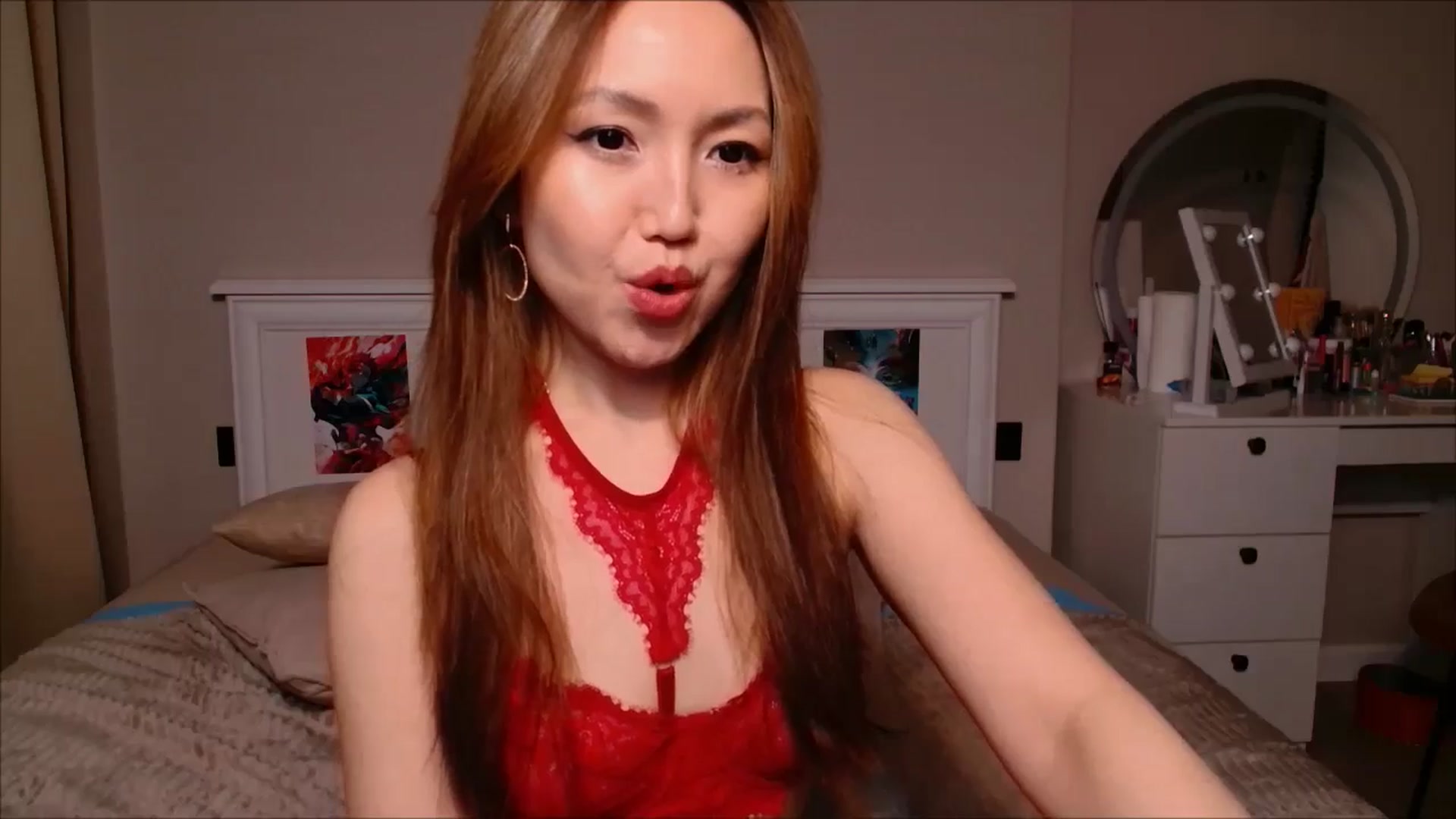 Gallery image thumbnail from JennyVibe's myfreecams stream on, 02/26/2025, 10:13 image 13 of 20