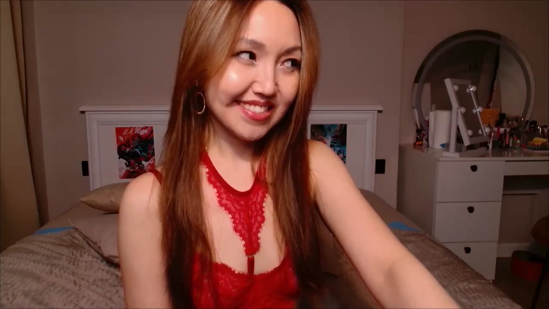 Gallery image thumbnail from JennyVibe's myfreecams stream on, 02/26/2025, 10:13 image 14 of 20