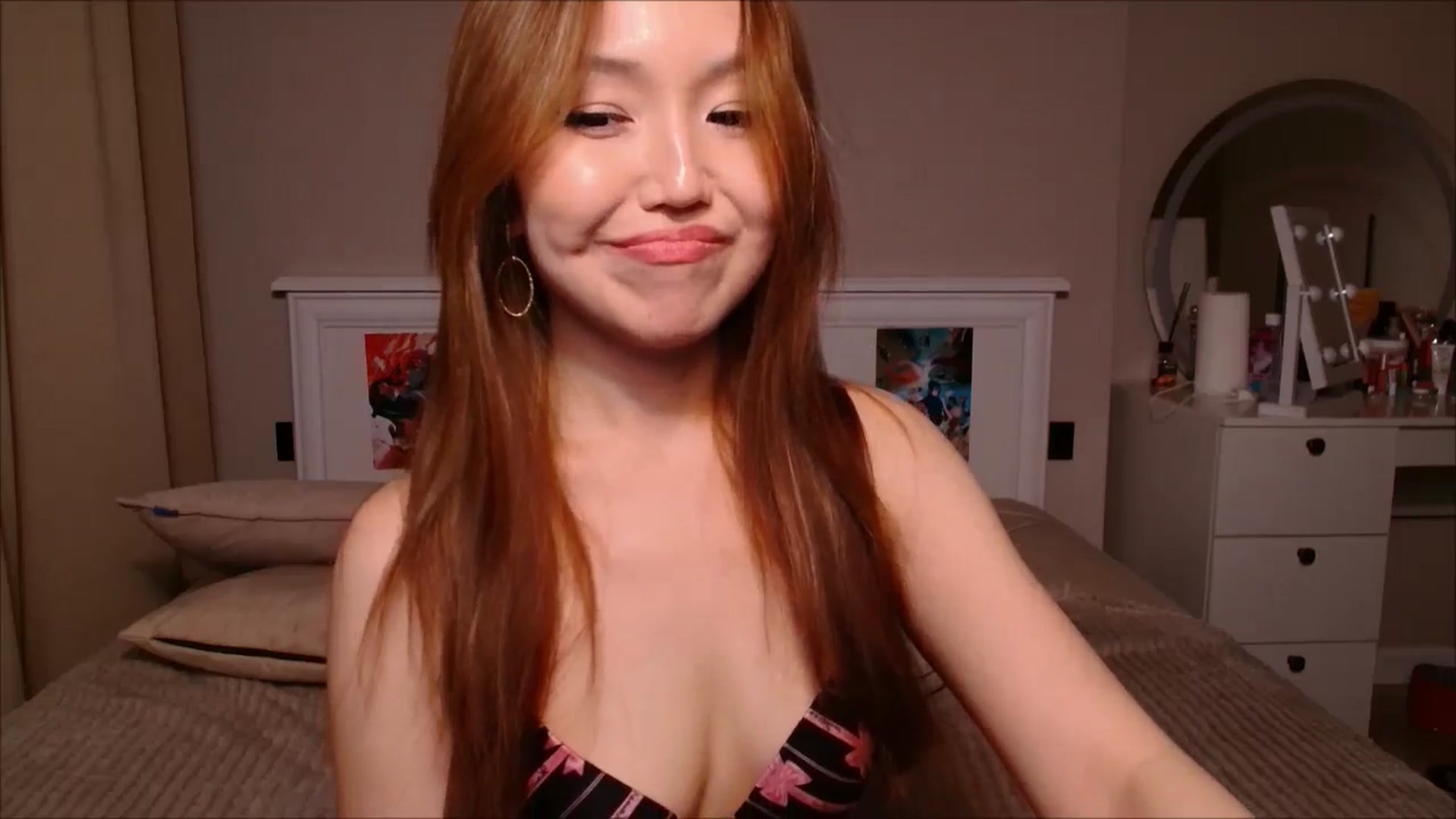 Gallery image thumbnail from JennyVibe's myfreecams stream on, 03/01/2025, 13:24 image 2 of 20