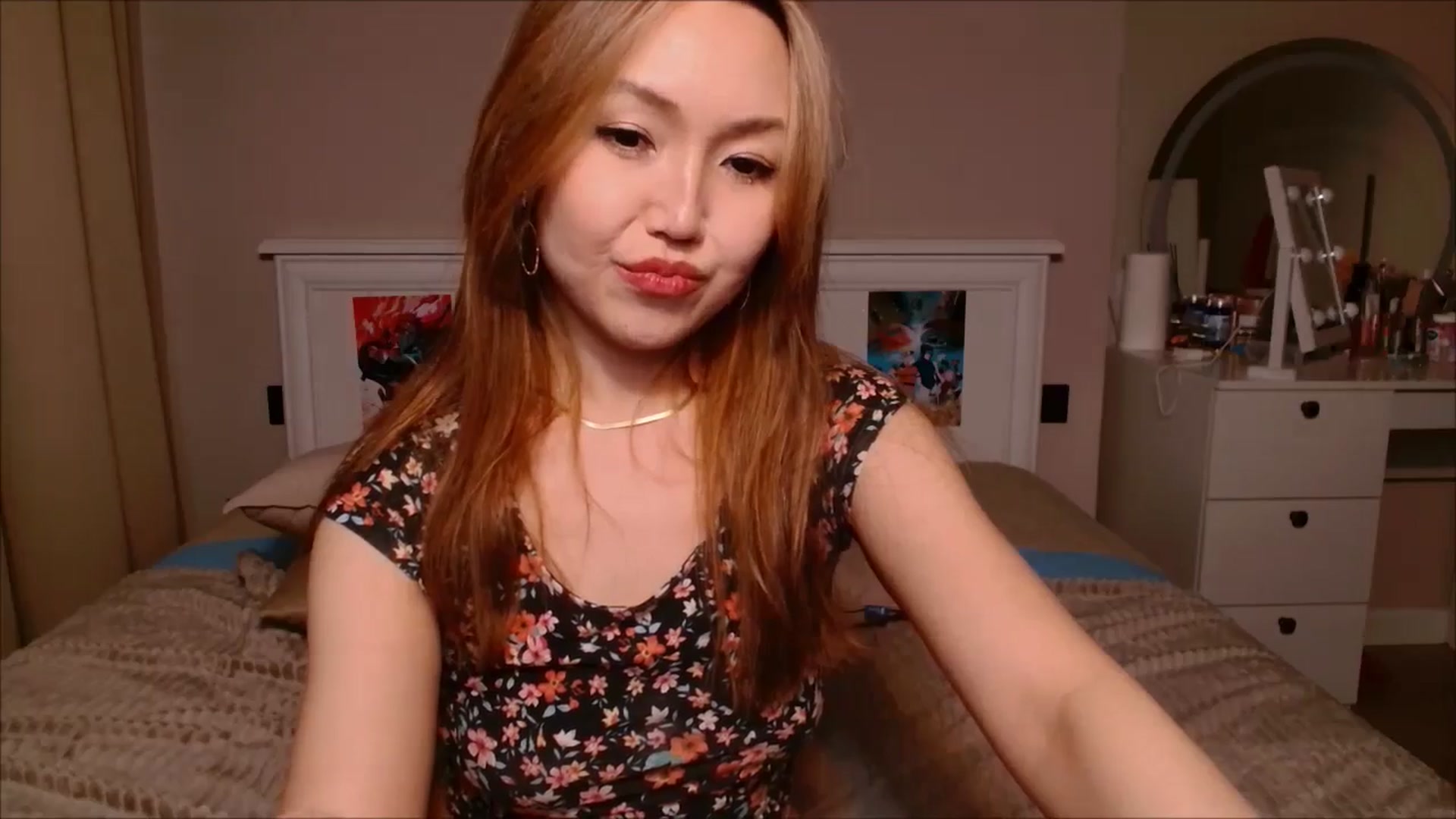 Gallery image thumbnail from JennyVibe's myfreecams stream on, 03/09/2025, 09:04 image 14 of 20