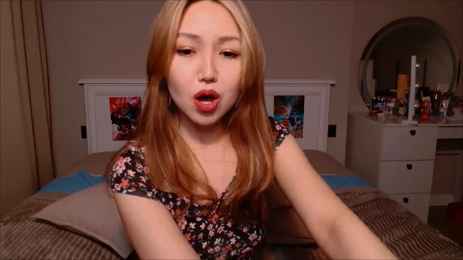 Gallery image thumbnail from JennyVibe's myfreecams stream on, 03/16/2025, 09:04 image 19 of 20