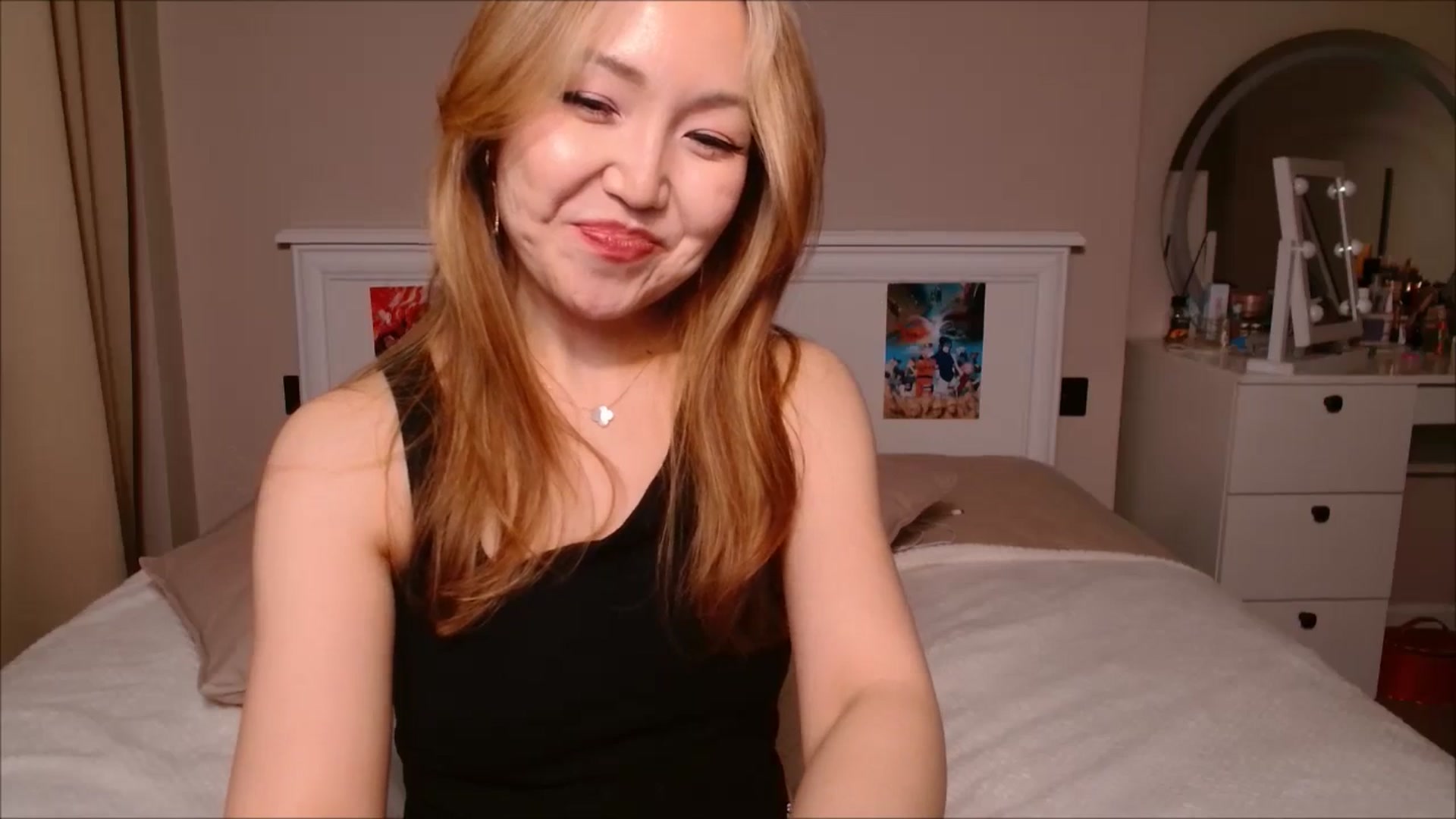 Gallery image thumbnail from JennyVibe's myfreecams stream on, 03/23/2025, 10:18 image 10 of 20