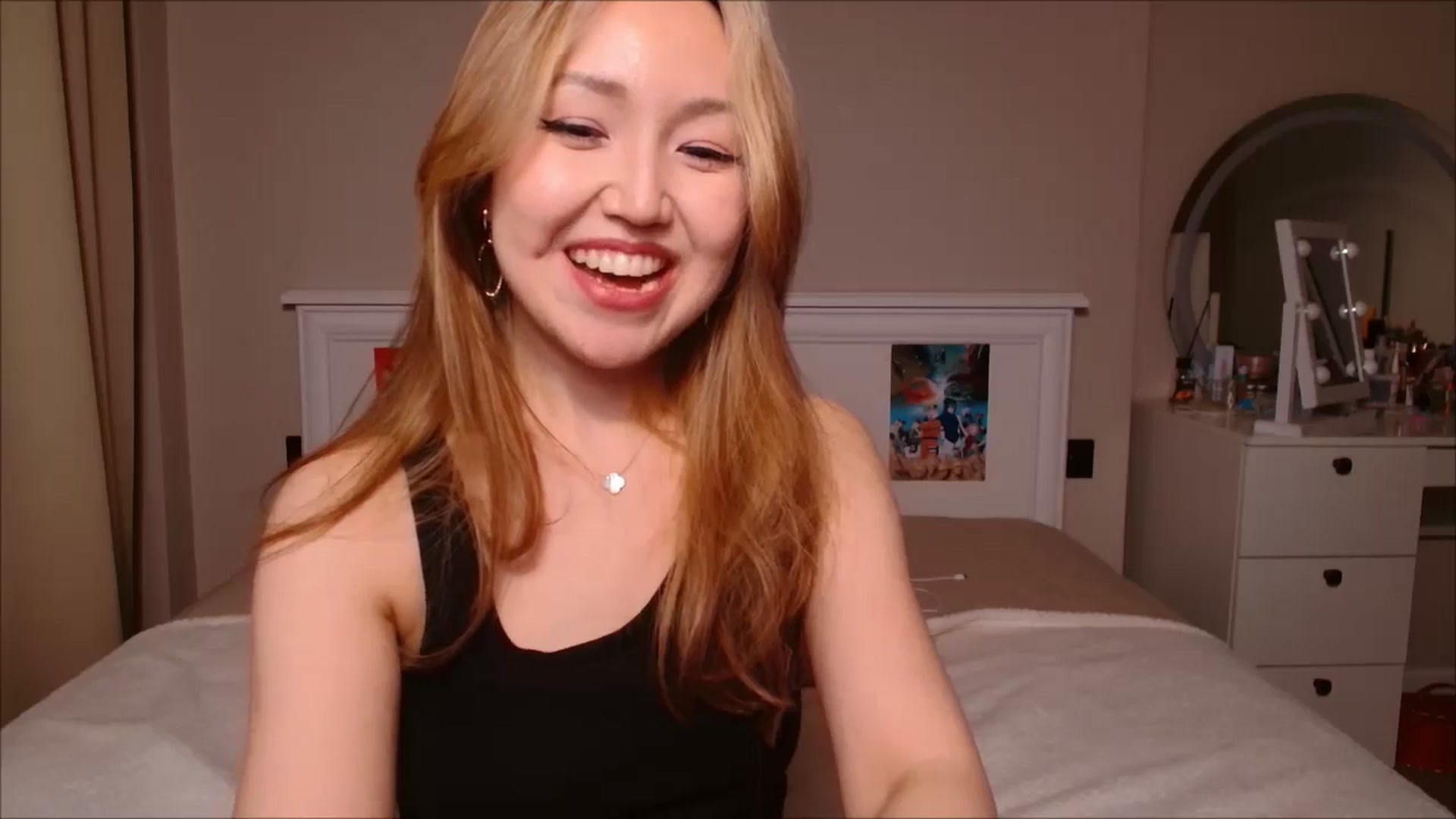 Gallery image thumbnail from JennyVibe's myfreecams stream on, 03/23/2025, 11:07 image 5 of 20