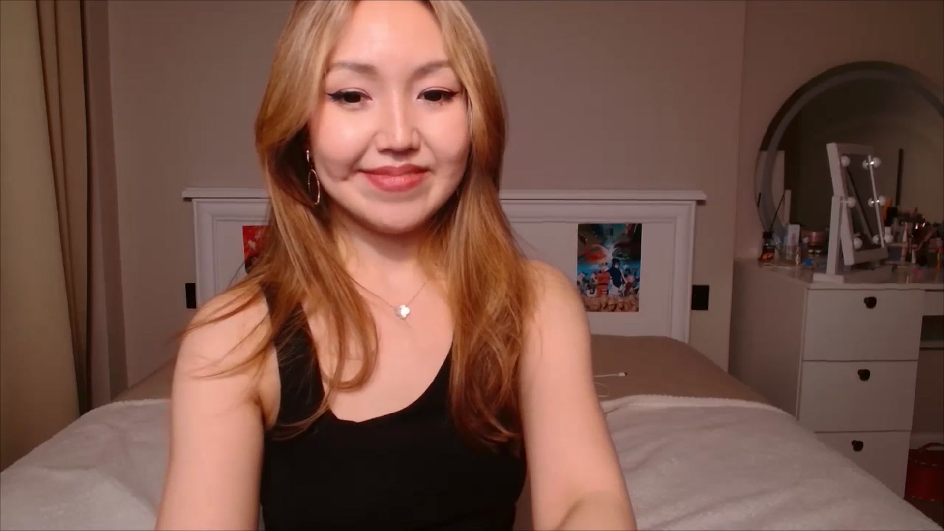 Gallery image thumbnail from JennyVibe's myfreecams stream on, 03/23/2025, 11:07 image 7 of 20
