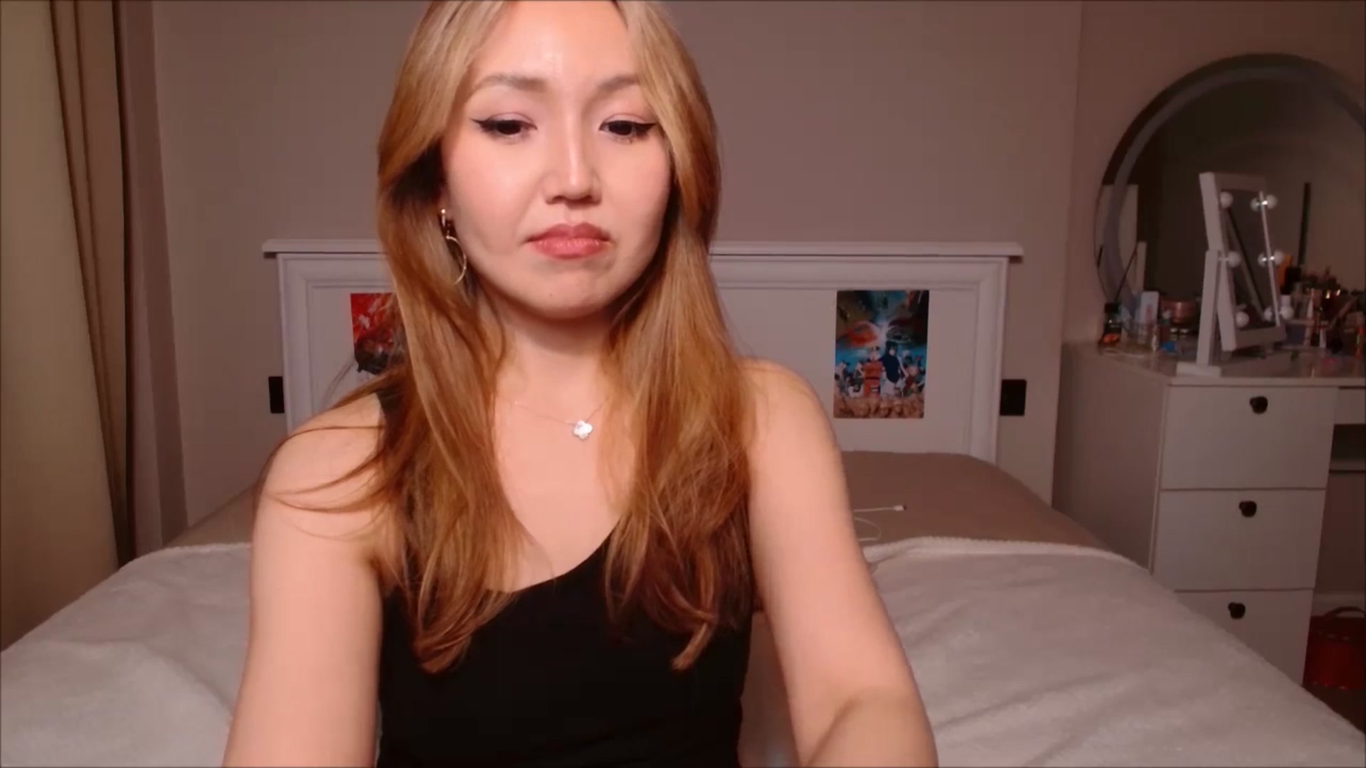 Gallery image thumbnail from JennyVibe's myfreecams stream on, 03/23/2025, 11:07 image 18 of 20