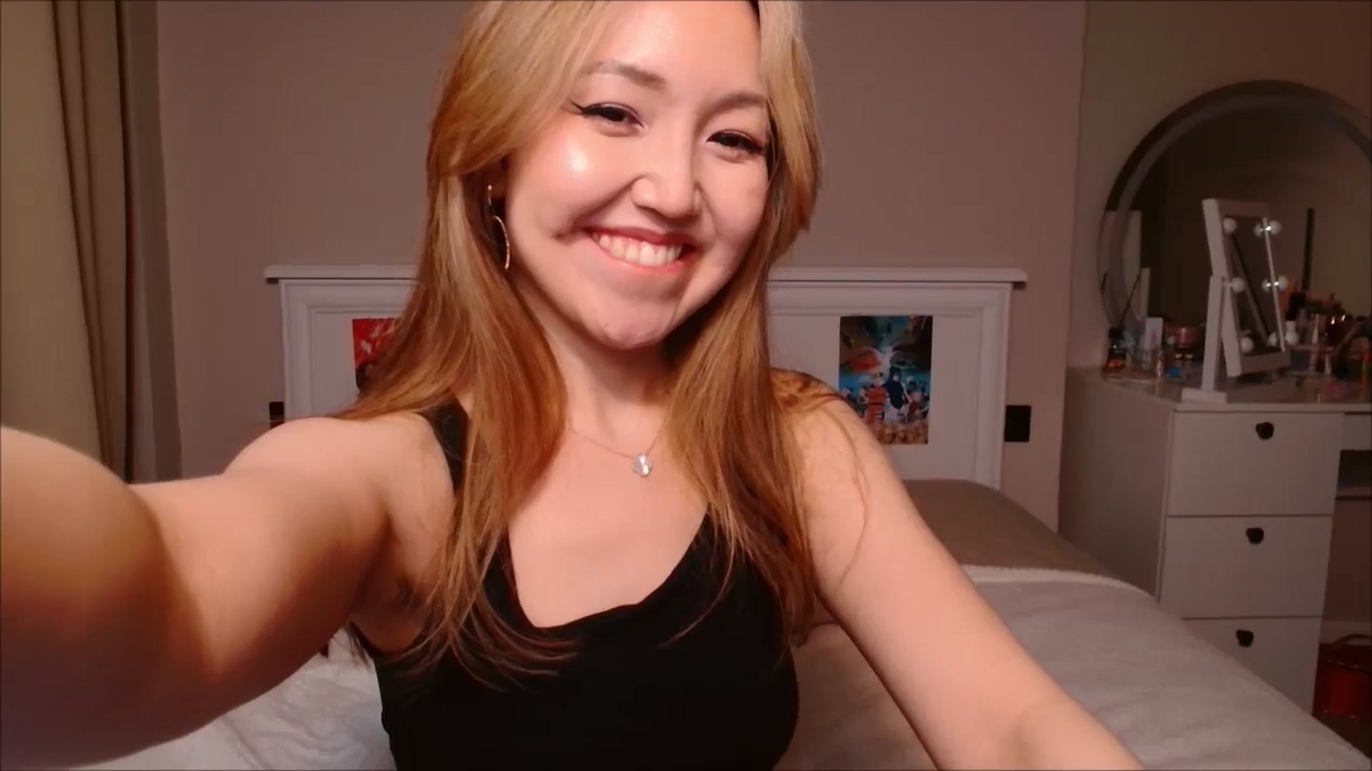 Gallery image thumbnail from JennyVibe's myfreecams stream on, 03/23/2025, 11:47 image 7 of 20