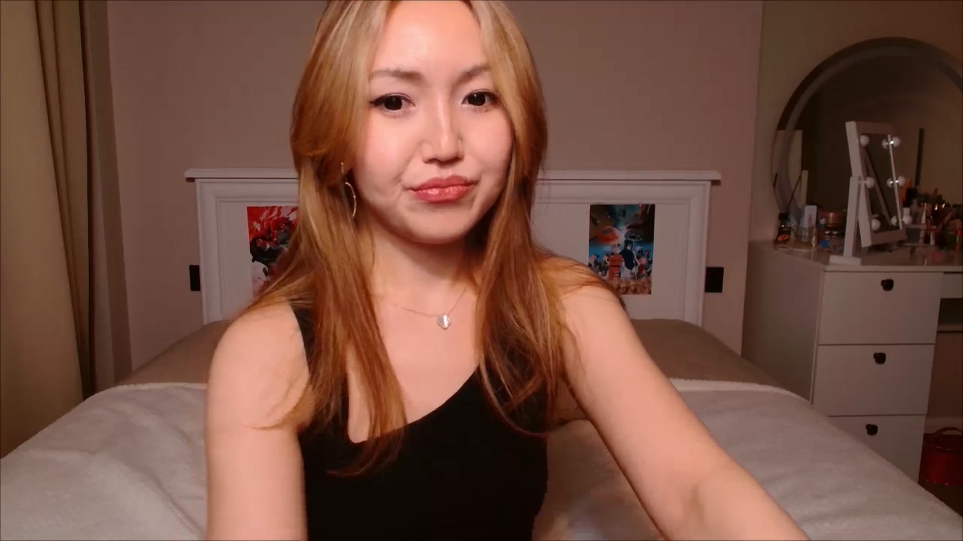 Gallery image thumbnail from JennyVibe's myfreecams stream on, 03/23/2025, 11:47 image 13 of 20