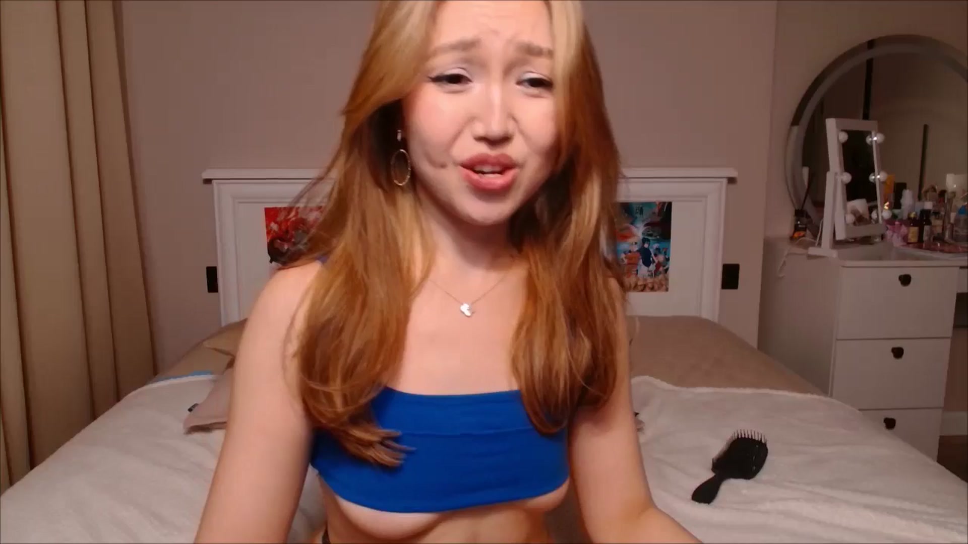 Gallery image thumbnail from JennyVibe's myfreecams stream on, 03/28/2025, 09:27 image 15 of 20