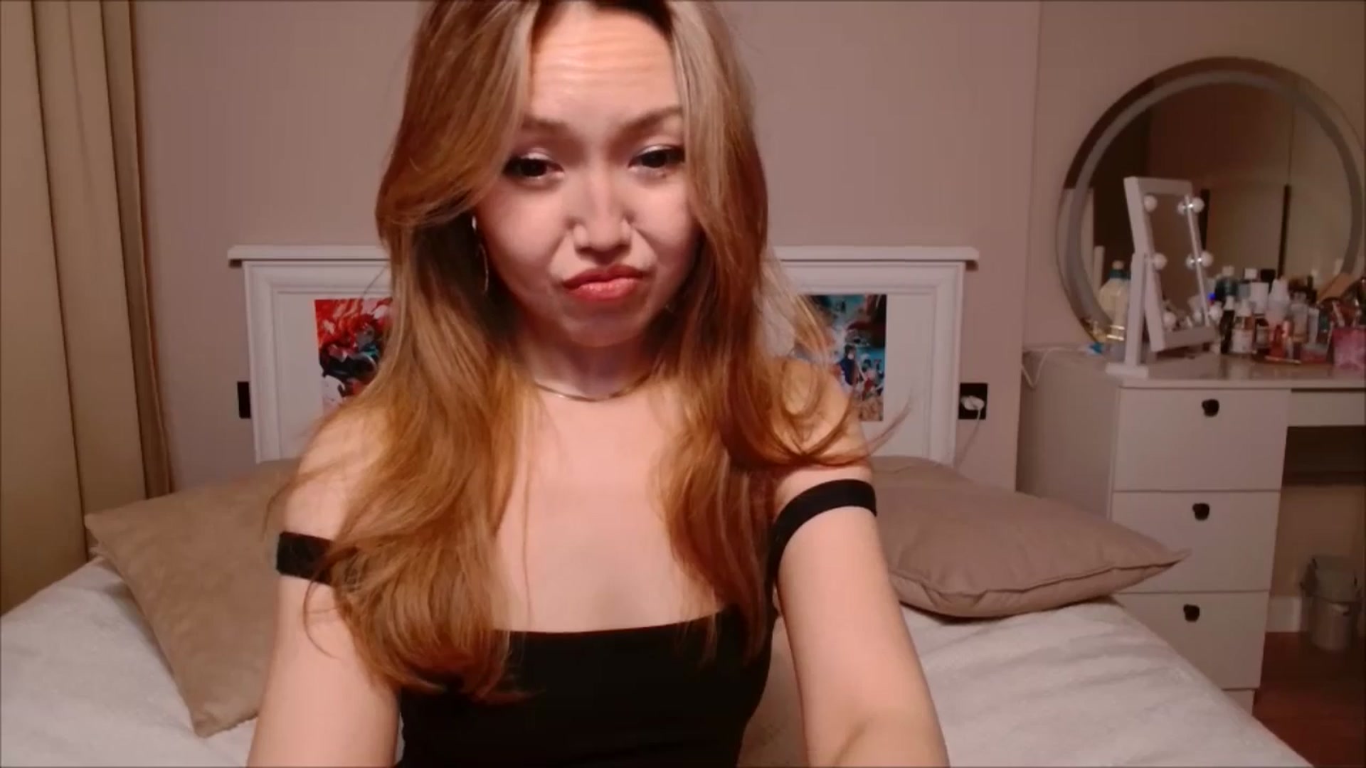 Gallery image thumbnail from JennyVibe's myfreecams stream on, 05/04/2025, 11:07 image 20 of 20