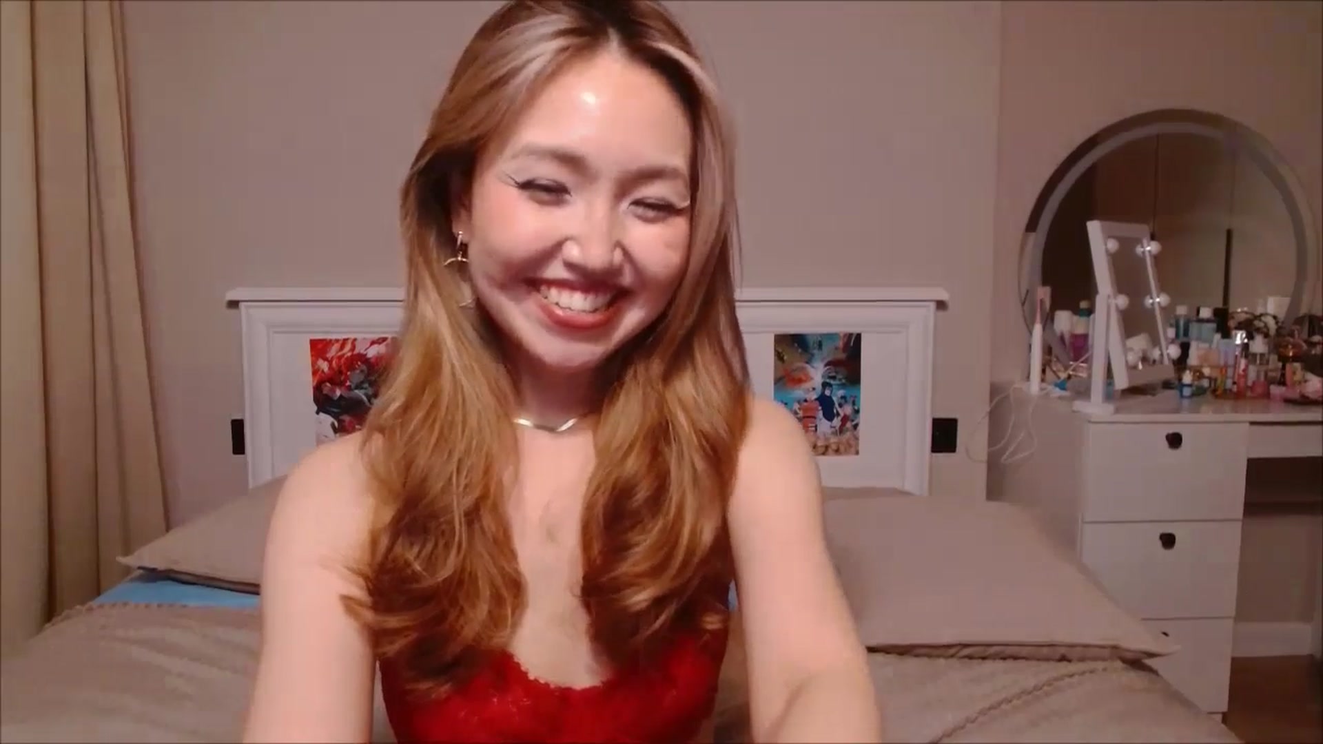 Gallery image thumbnail from JennyVibe's myfreecams stream on, 05/16/2025, 09:22 image 16 of 20