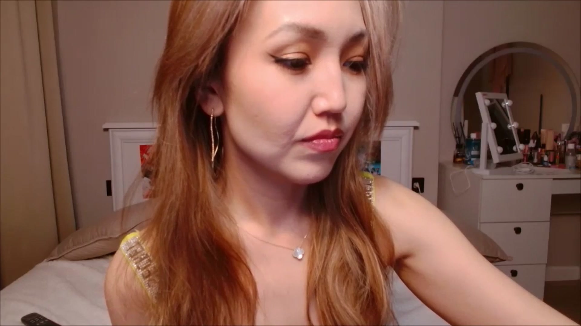 Gallery image thumbnail from JennyVibe's myfreecams stream on, 06/02/2025, 07:22 image 10 of 20