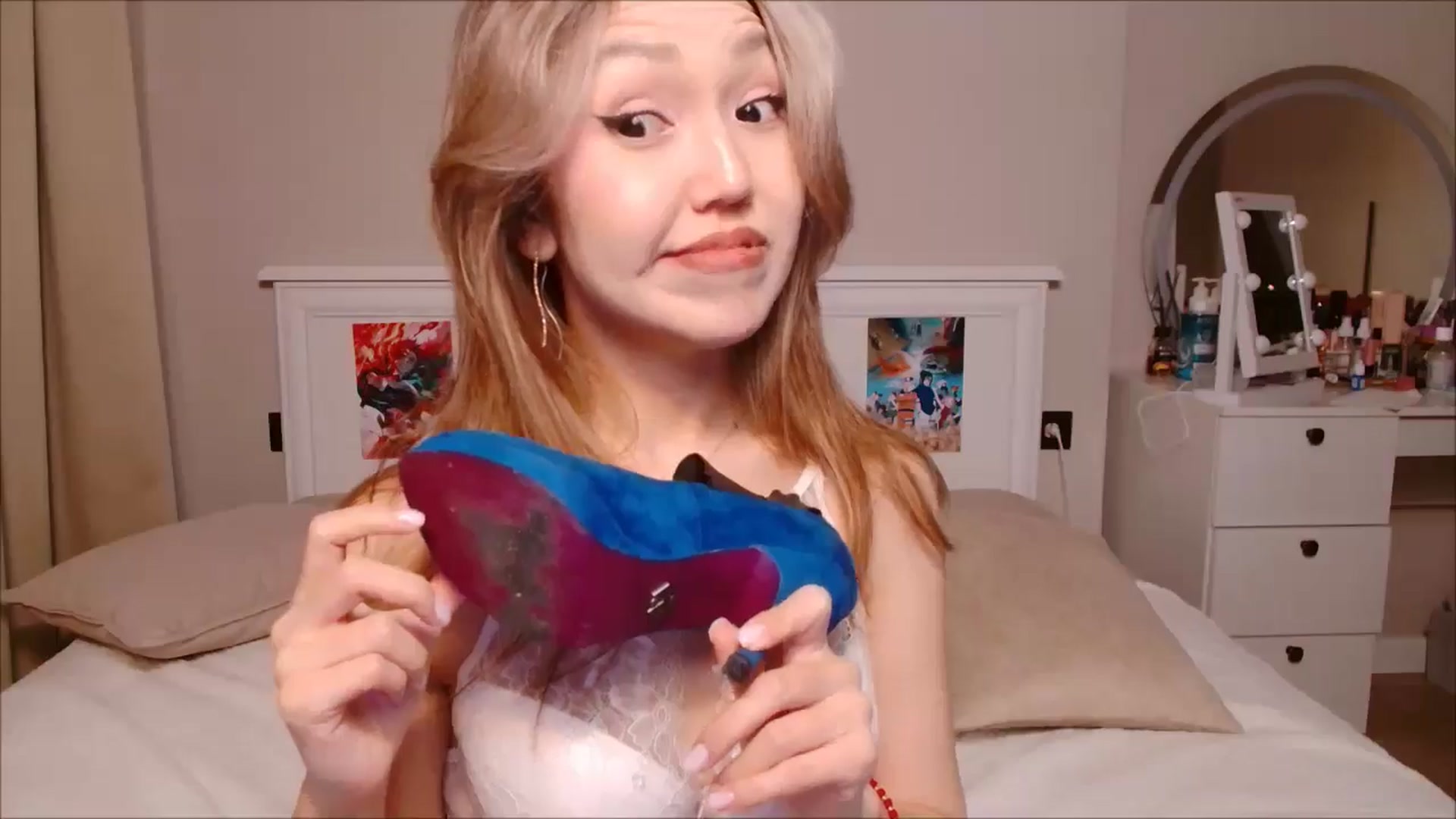 Gallery image thumbnail from JennyVibe's myfreecams stream on, 06/03/2025, 07:45 image 15 of 20