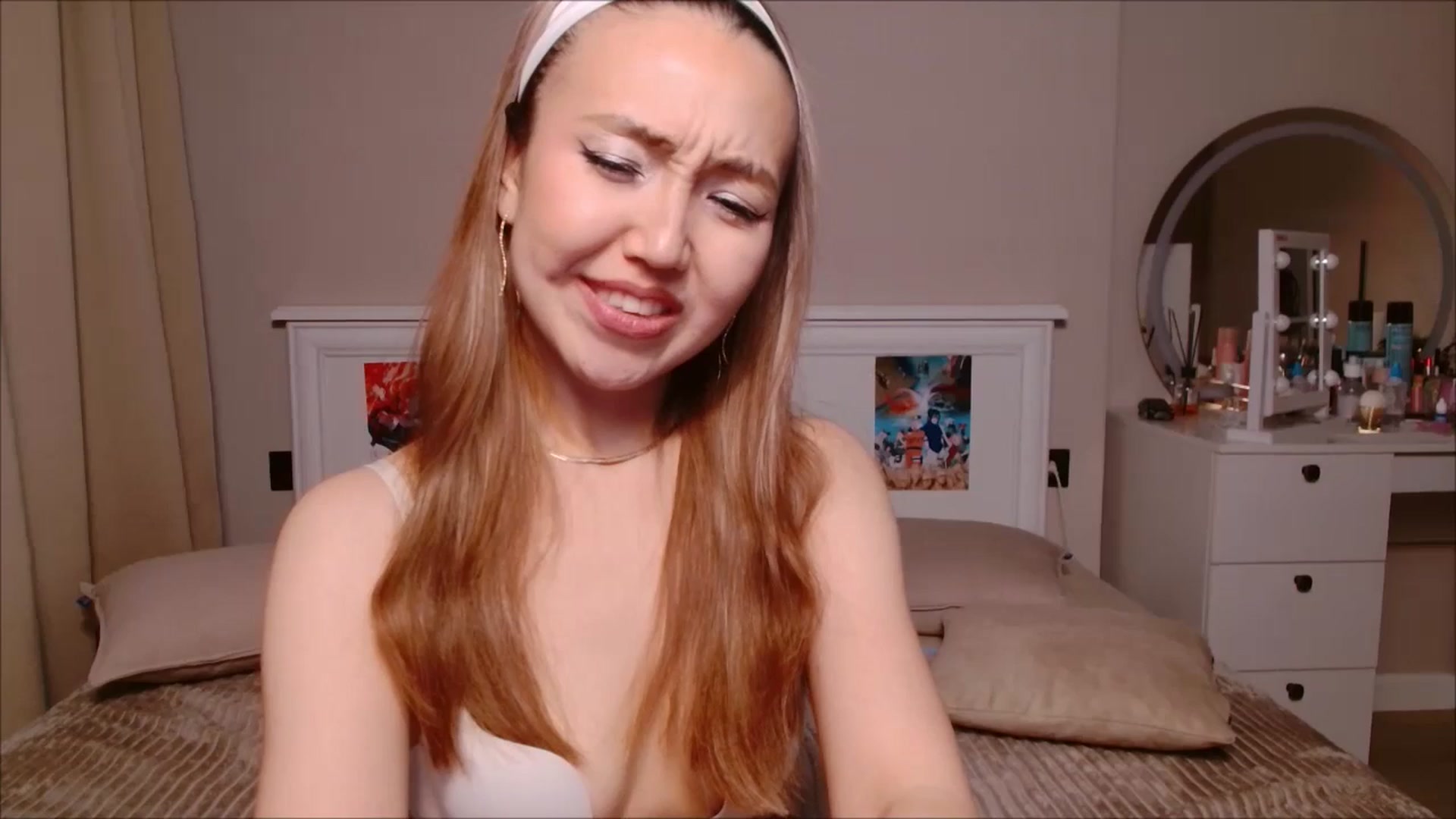 Gallery image thumbnail from JennyVibe's myfreecams stream on, 06/12/2025, 07:26 image 19 of 20