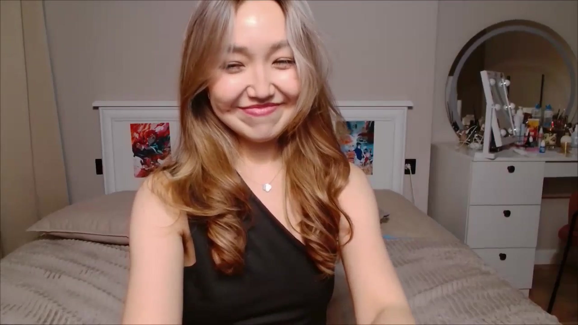 Gallery image thumbnail from JennyVibe's myfreecams stream on, 07/10/2025, 08:36 image 10 of 20