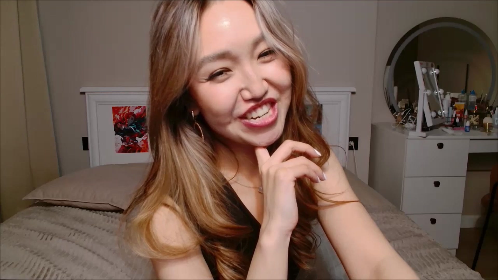 Gallery image thumbnail from JennyVibe's myfreecams stream on, 07/10/2025, 08:36 image 13 of 20