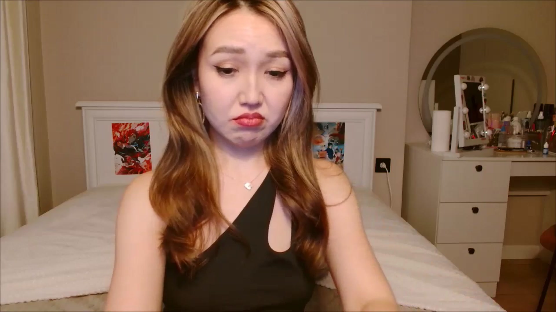 Gallery image thumbnail from JennyVibe's myfreecams stream on, 09/19/2025, 09:32 image 2 of 20